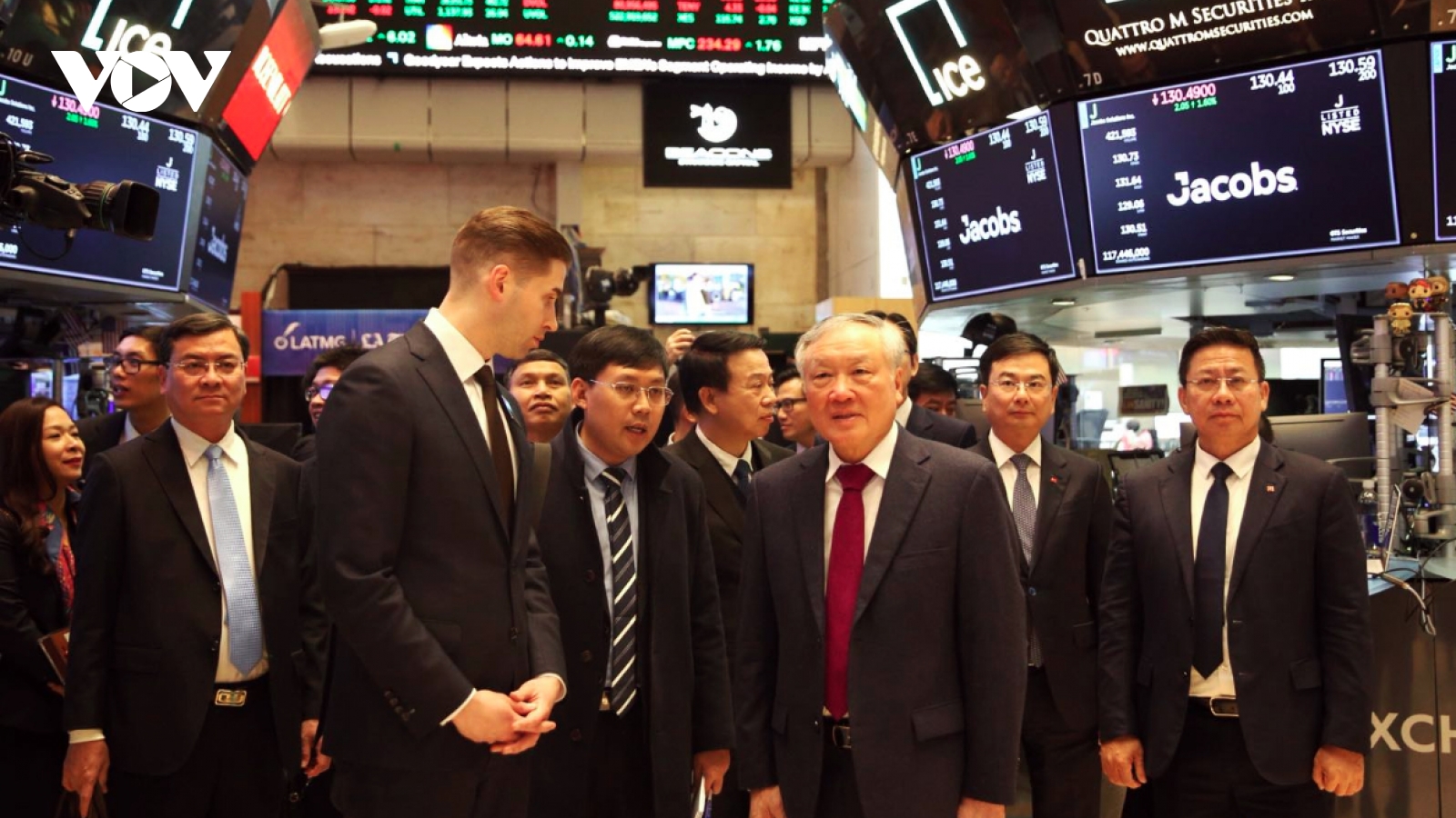 Vietnam learns from US financial leaders to develop International Financial Centre