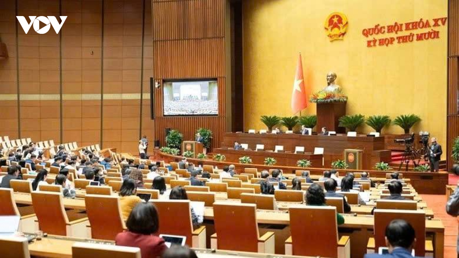 Đổi mới hoạt động lập pháp: Từ “họp để thông qua” sang “kiến tạo chất lượng luật”