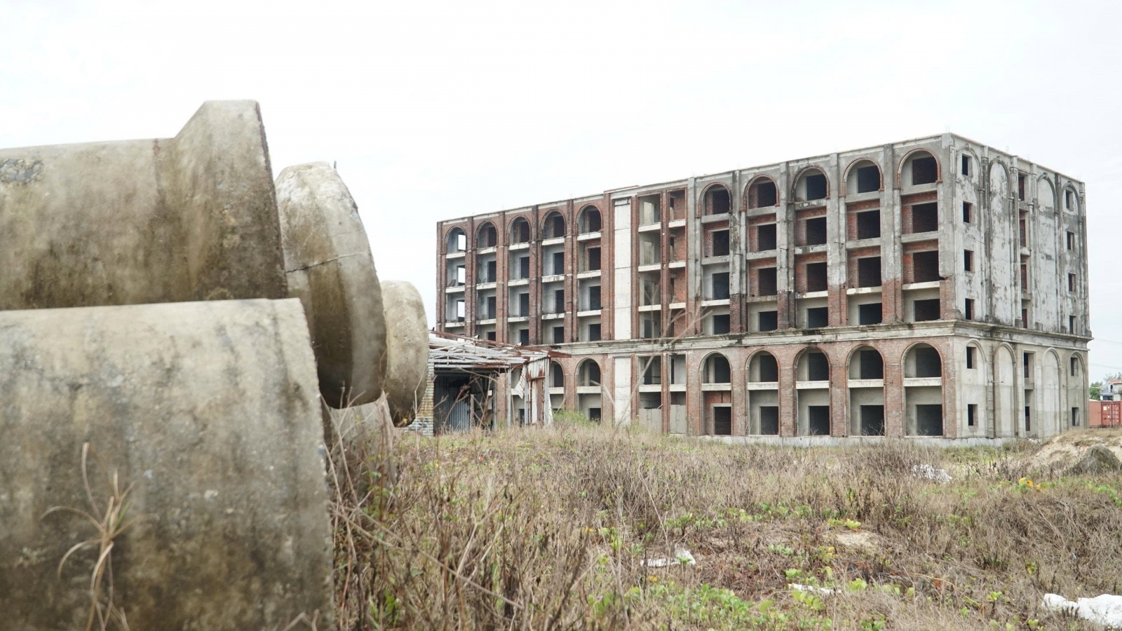 Hơn 200 dự án ở Đà Nẵng chậm tiến độ, nguồn lực tiếp tục bị “đóng băng”