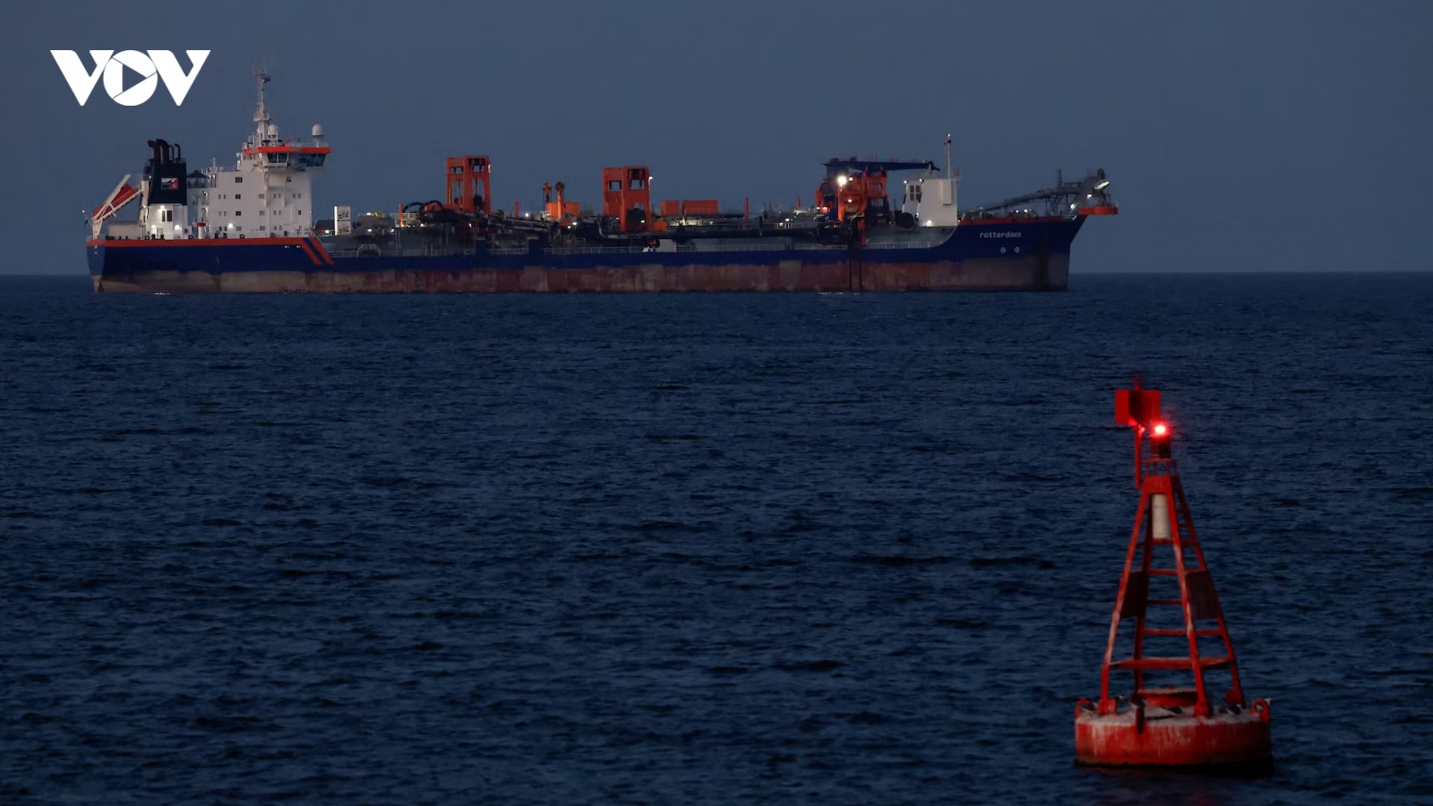 Iran tái áp đặt hạn chế với eo biển Hormuz