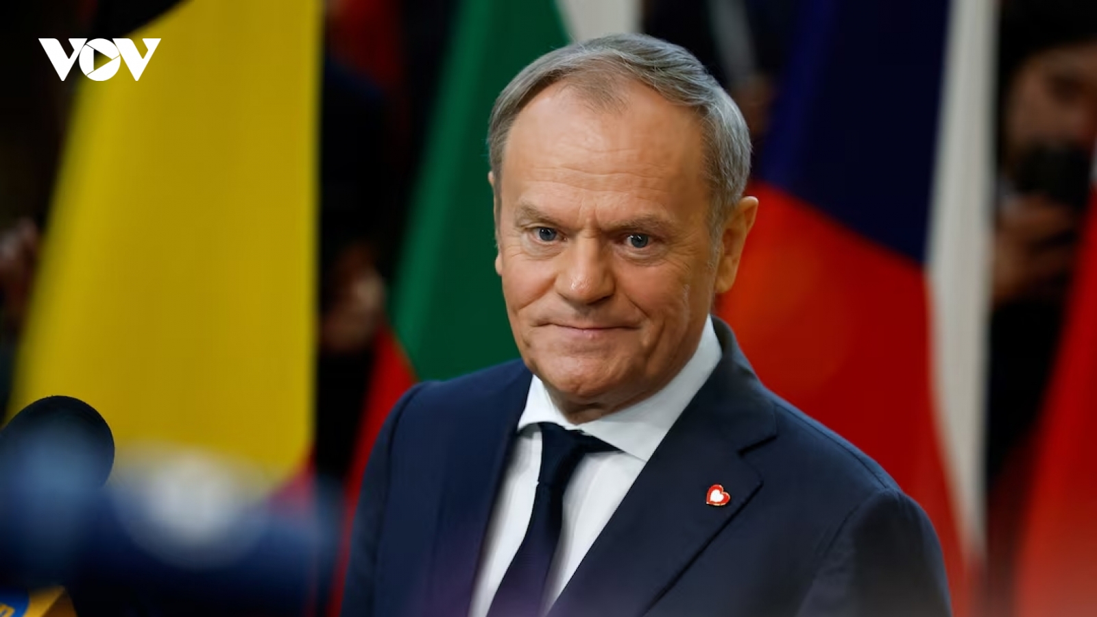 Thủ tướng Ba Lan Tusk cảnh báo “Polexit” là một mối đe dọa