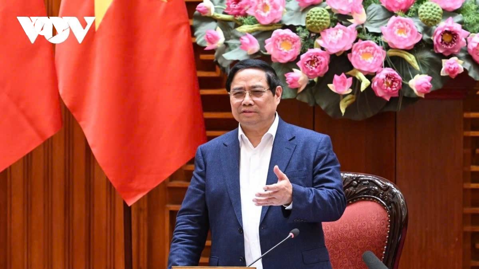 Thủ tướng: Không để cửa hàng bán lẻ xăng dầu dừng bán hàng không có lý do