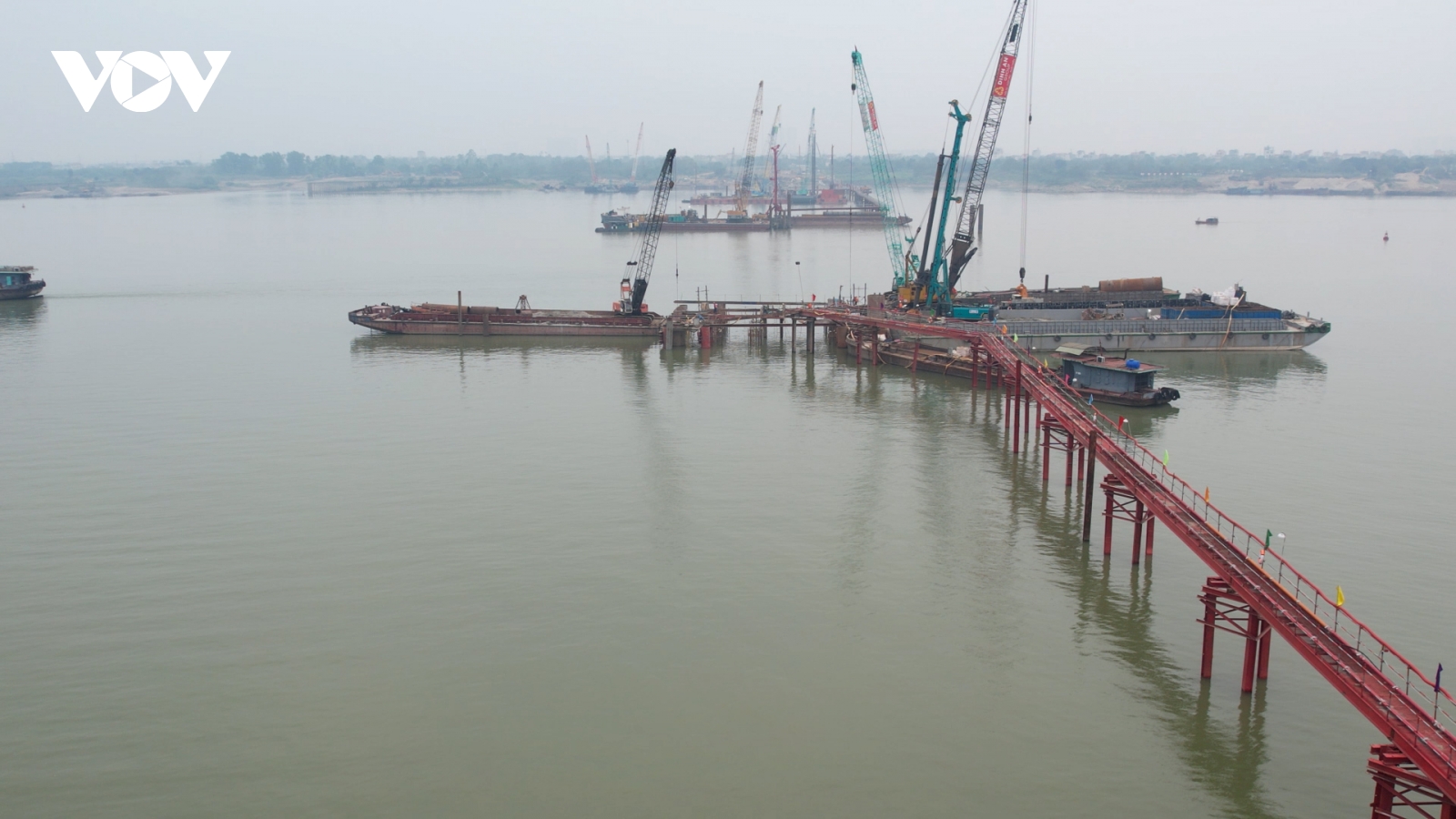 Thần tốc thi công cầu Thượng Cát, Hà Nội để kịp vượt lũ sông Hồng