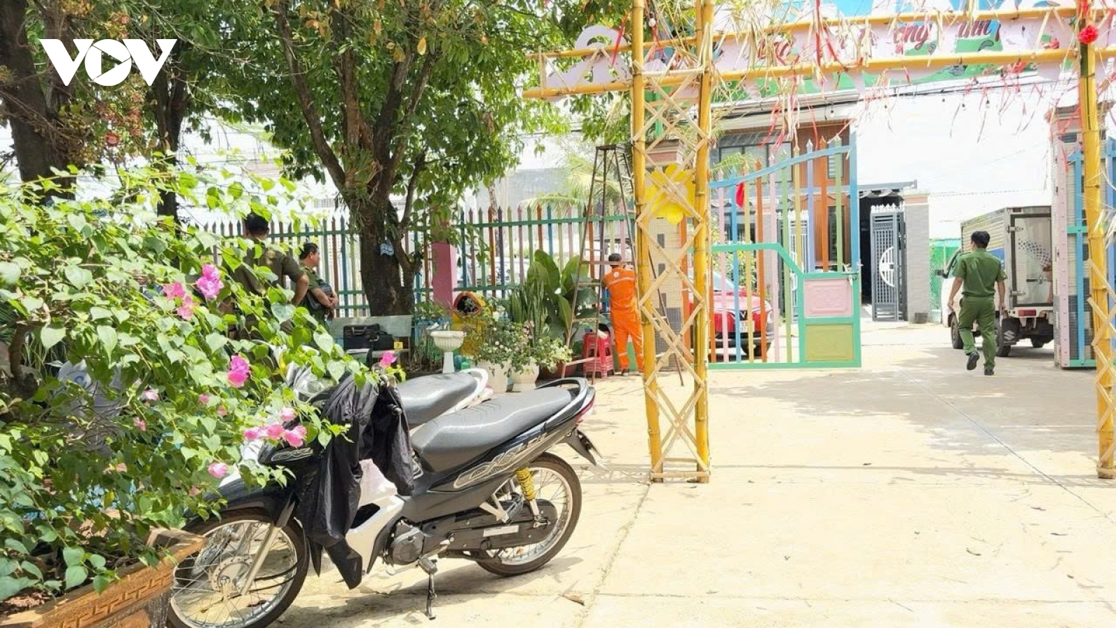 Bé trai 8 tuổi tử vong nghi do điện giật tại trường mầm non ở Đồng Nai