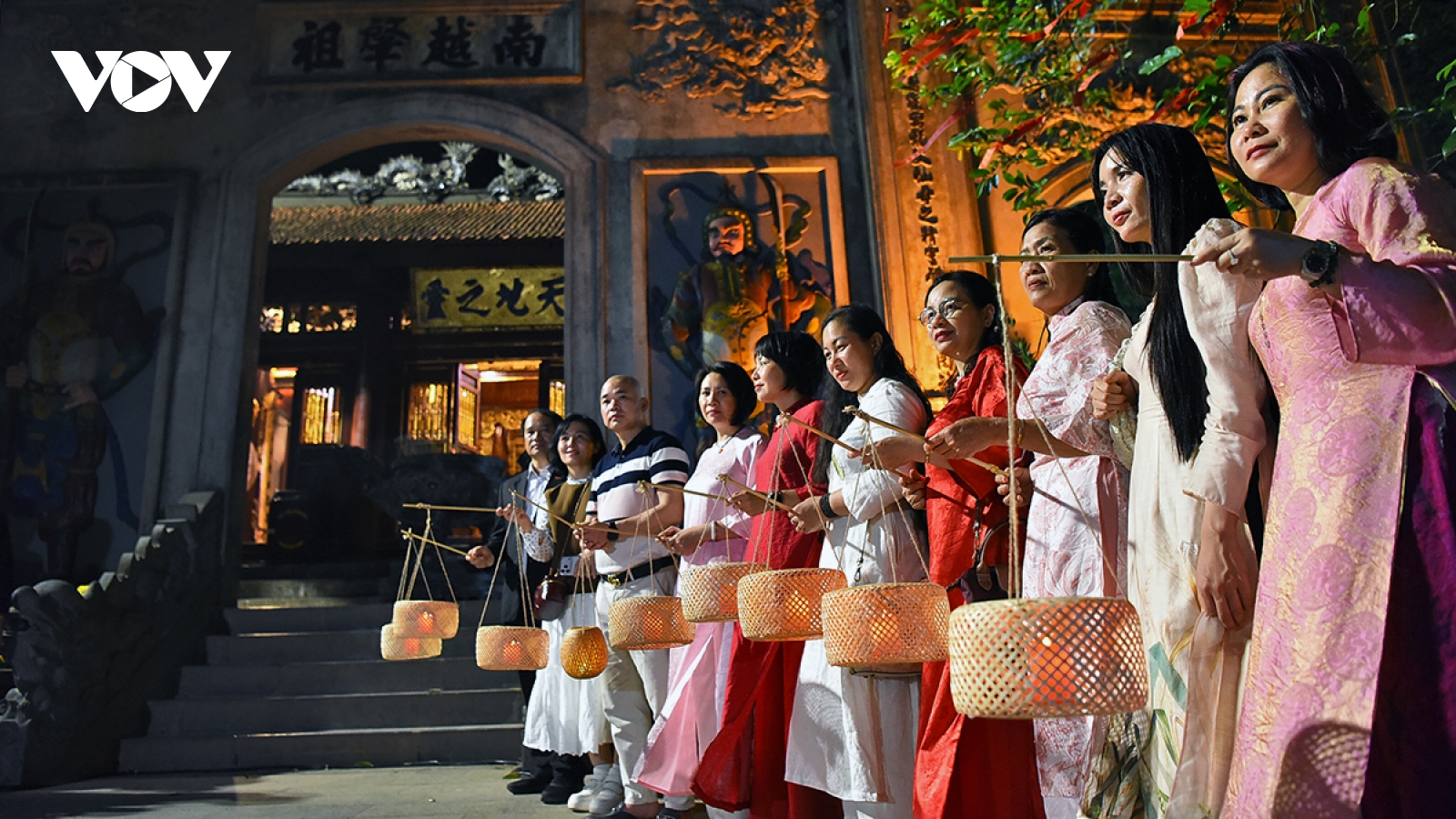 Phú Thọ giới thiệu tour du lịch đêm độc đáo “Đền Hùng lung linh nguồn cội”