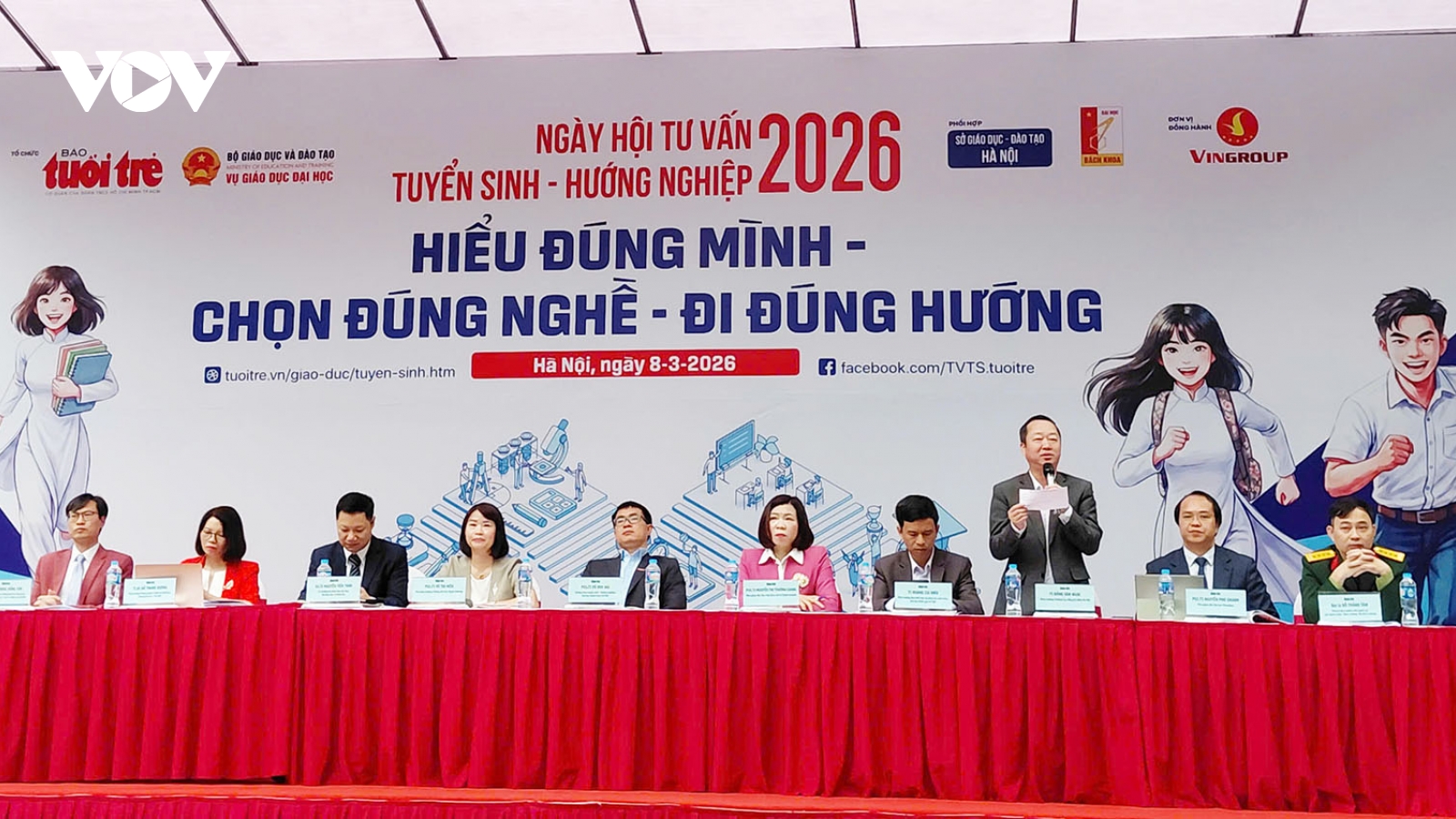 "Chọn một ngành học không chỉ là chọn một tấm bằng"