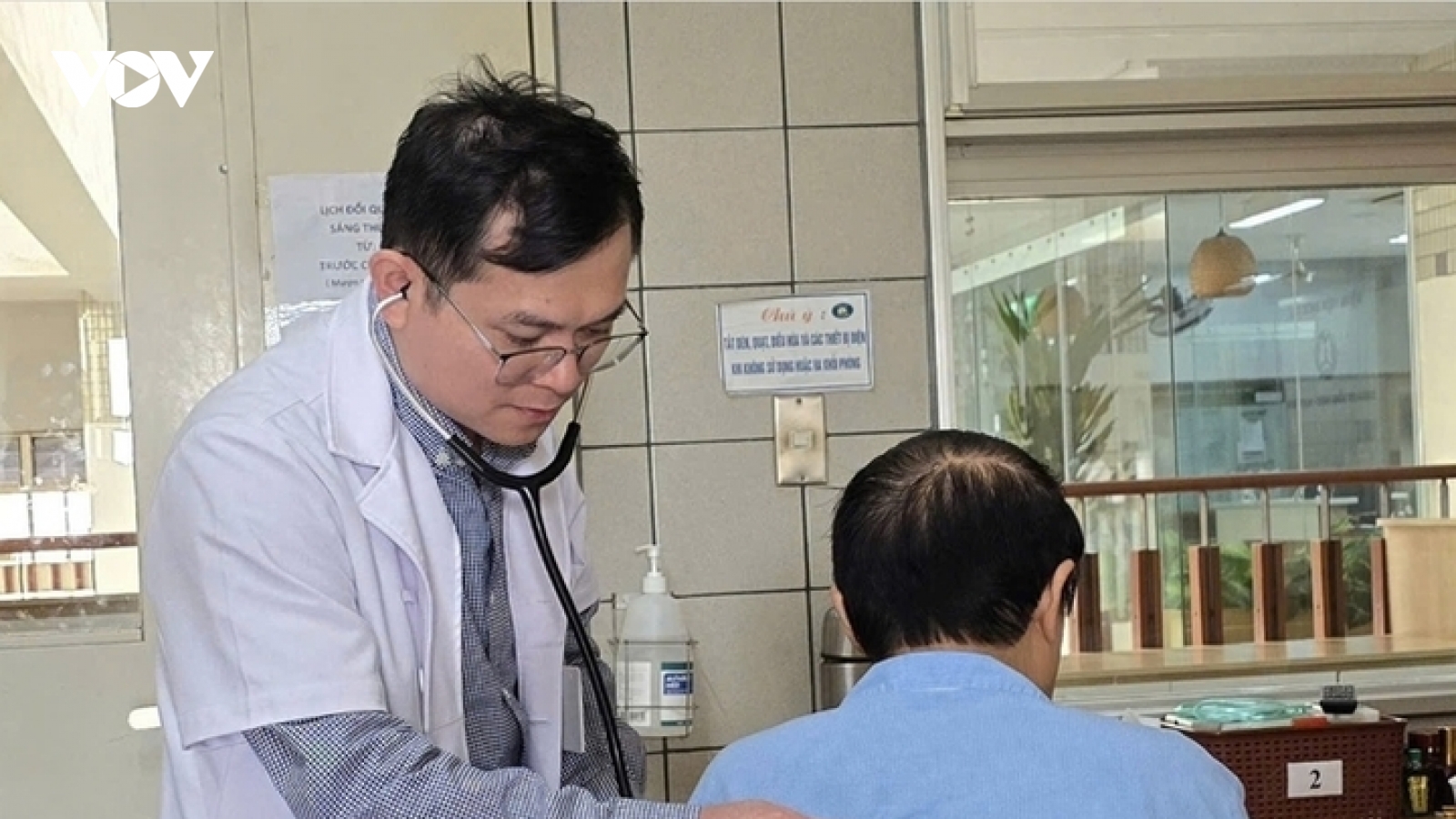 Cảnh báo: Nốt mờ phổi dưới 3cm có thể là ung thư, đừng đợi đau mới đi khám