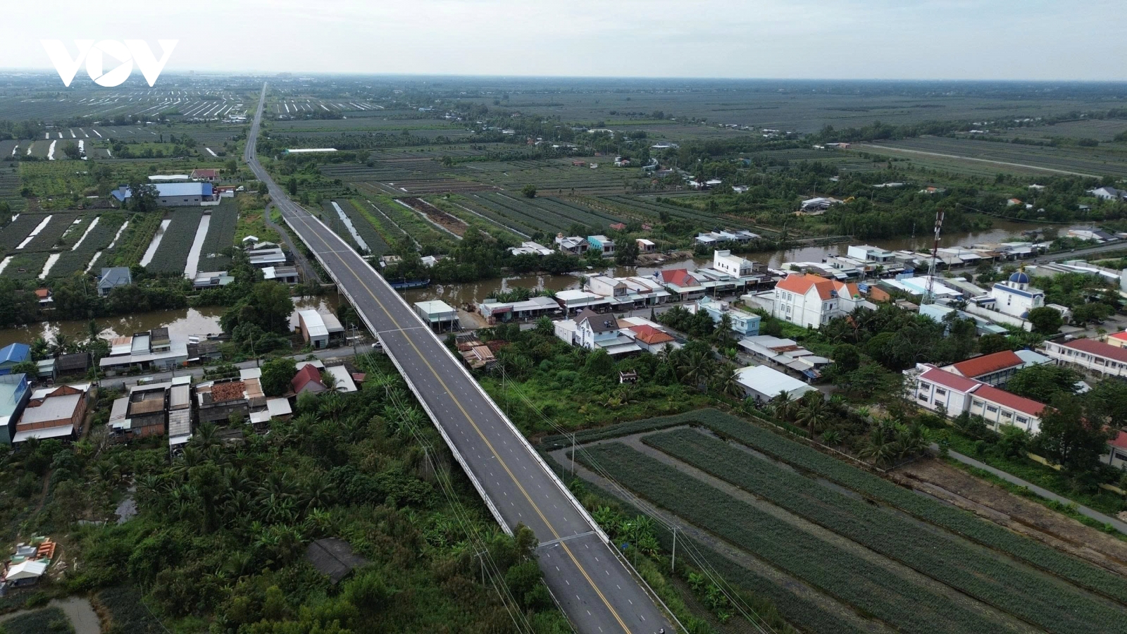 Hơn 822 tỷ đồng đầu tư Dự án Đường phát triển vùng Đồng Tháp Mười