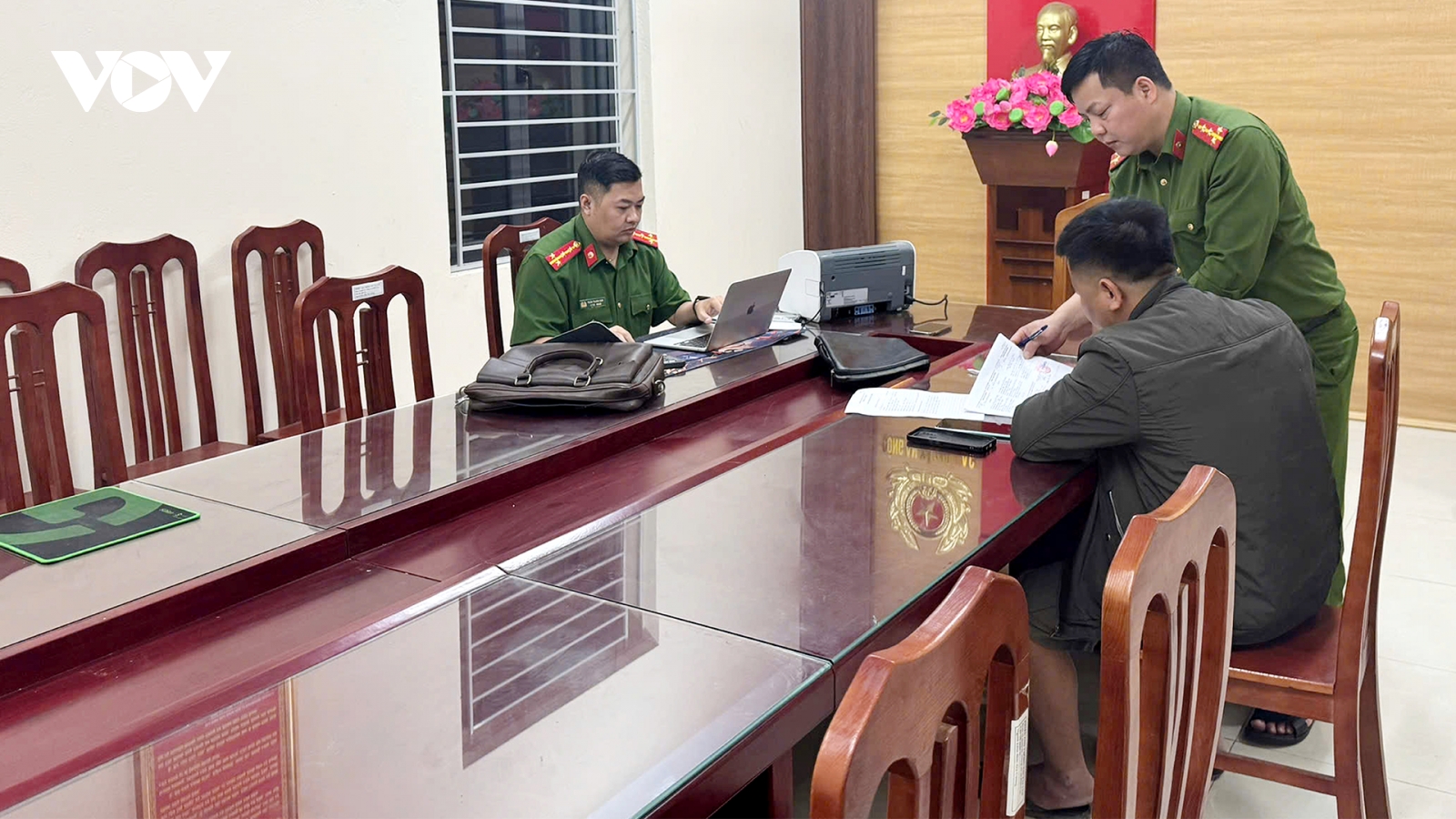 Xử phạt người đăng thông tin sai sự thật về bầu cử ở Thái Nguyên