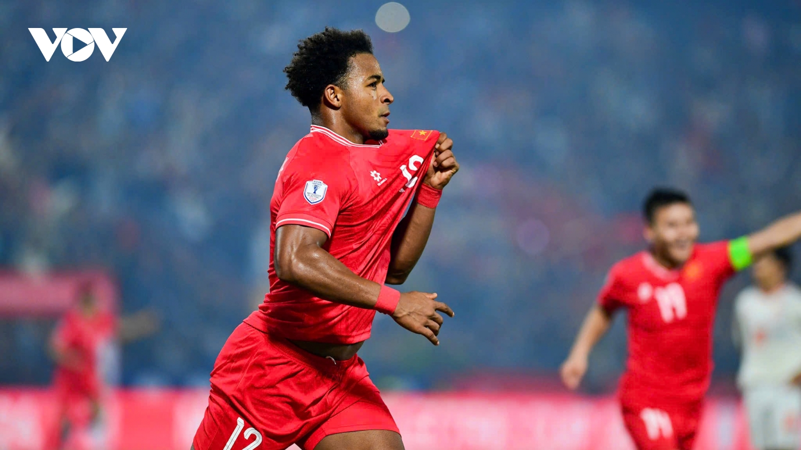 "Song sát" Son - Hên tái xuất ở ĐT Việt Nam, bất ngờ trường hợp thủ môn Việt kiều