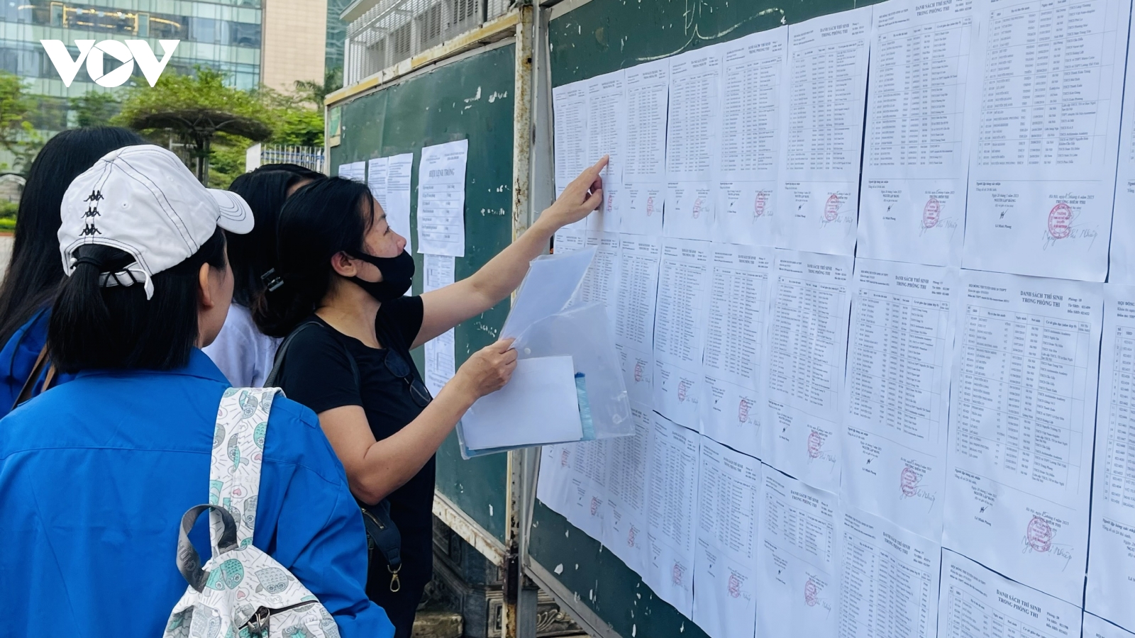 Thời điểm chốt nguyện vọng lớp 10 cận kề: Làm sao tránh trượt oan?