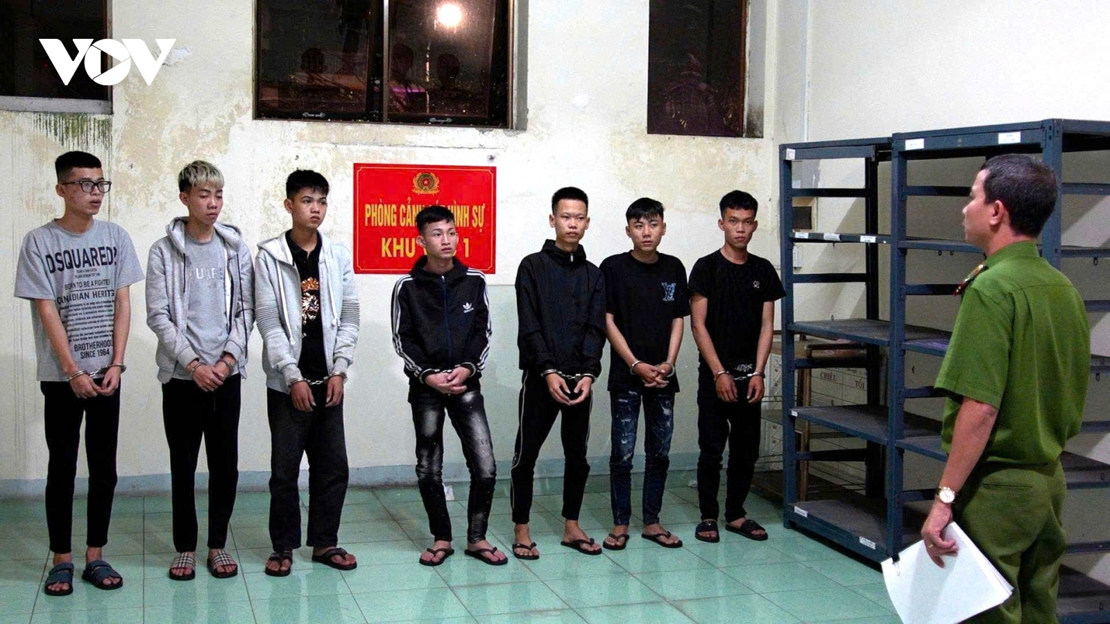 Giải quyết mâu thuẫn bằng rựa: 1 thiếu niên tử vong, 7 thanh niên bị tạm giữ