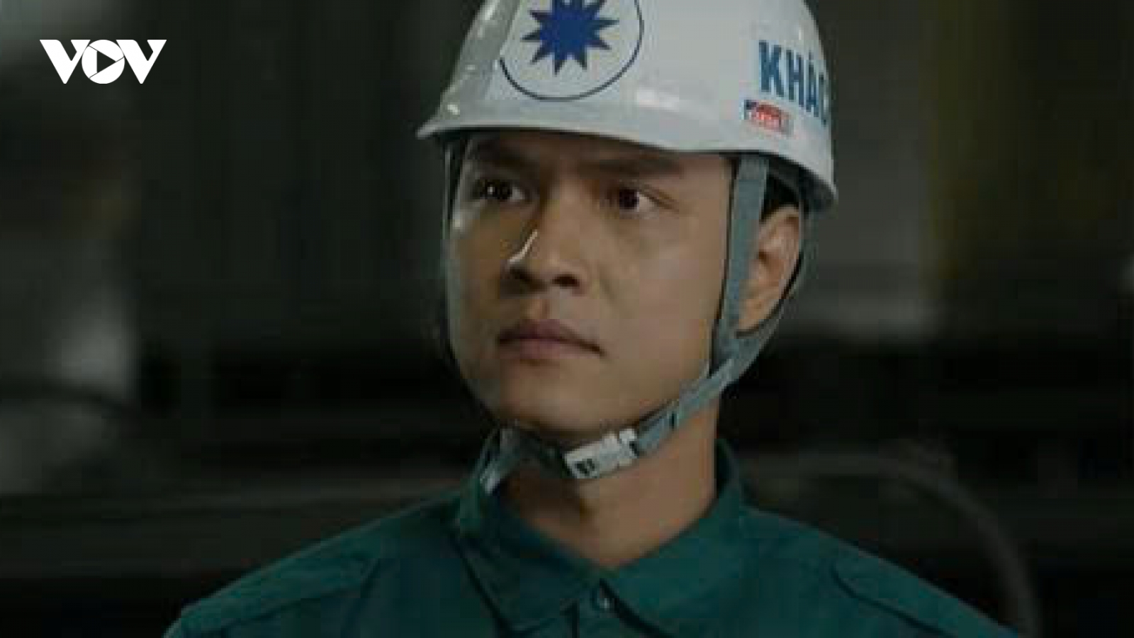 Không giới hạn tập 20: Lợi tức giận khi đồng đội báo cháy giả