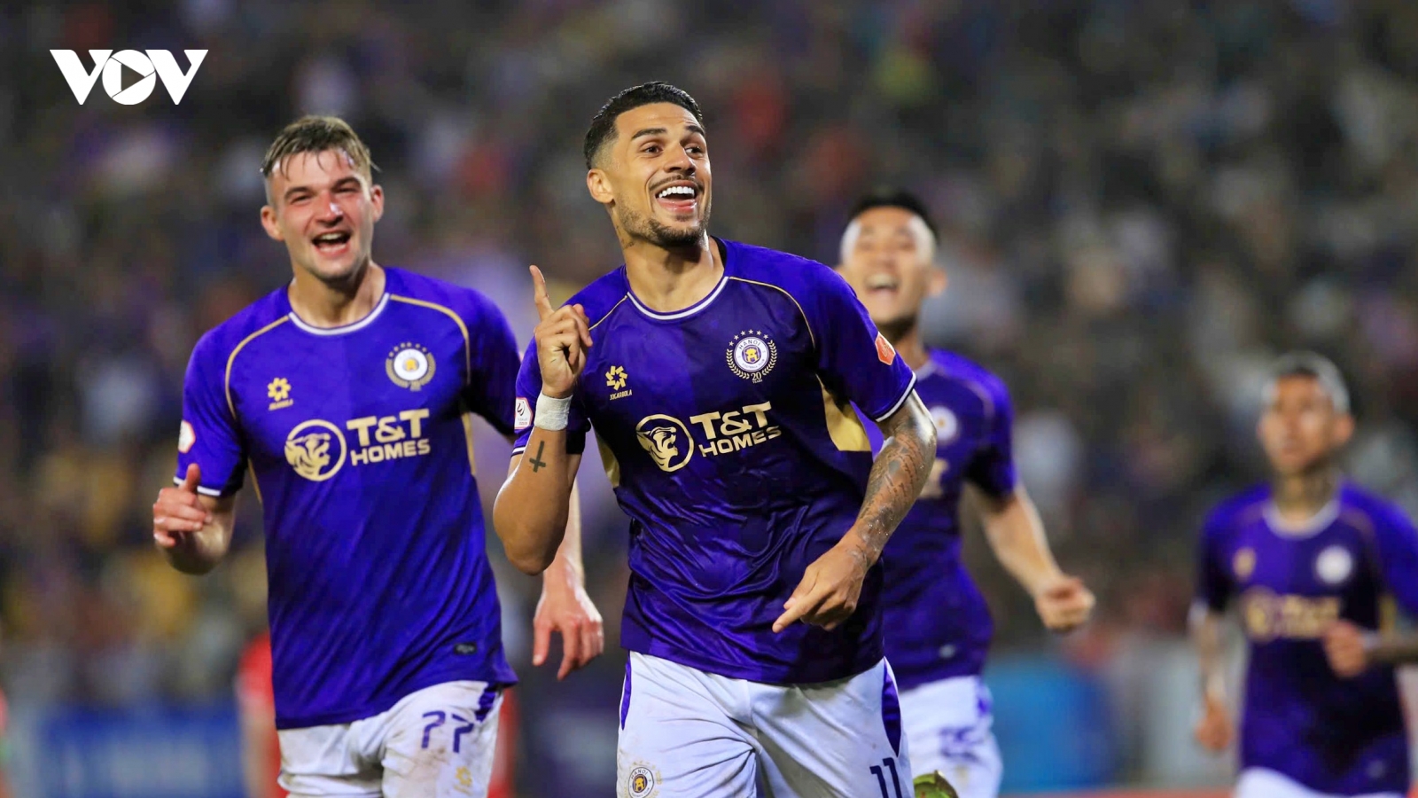 Hà Nội FC giúp cuộc đua vô địch V-League 2025/2026 trở nên hấp dẫn