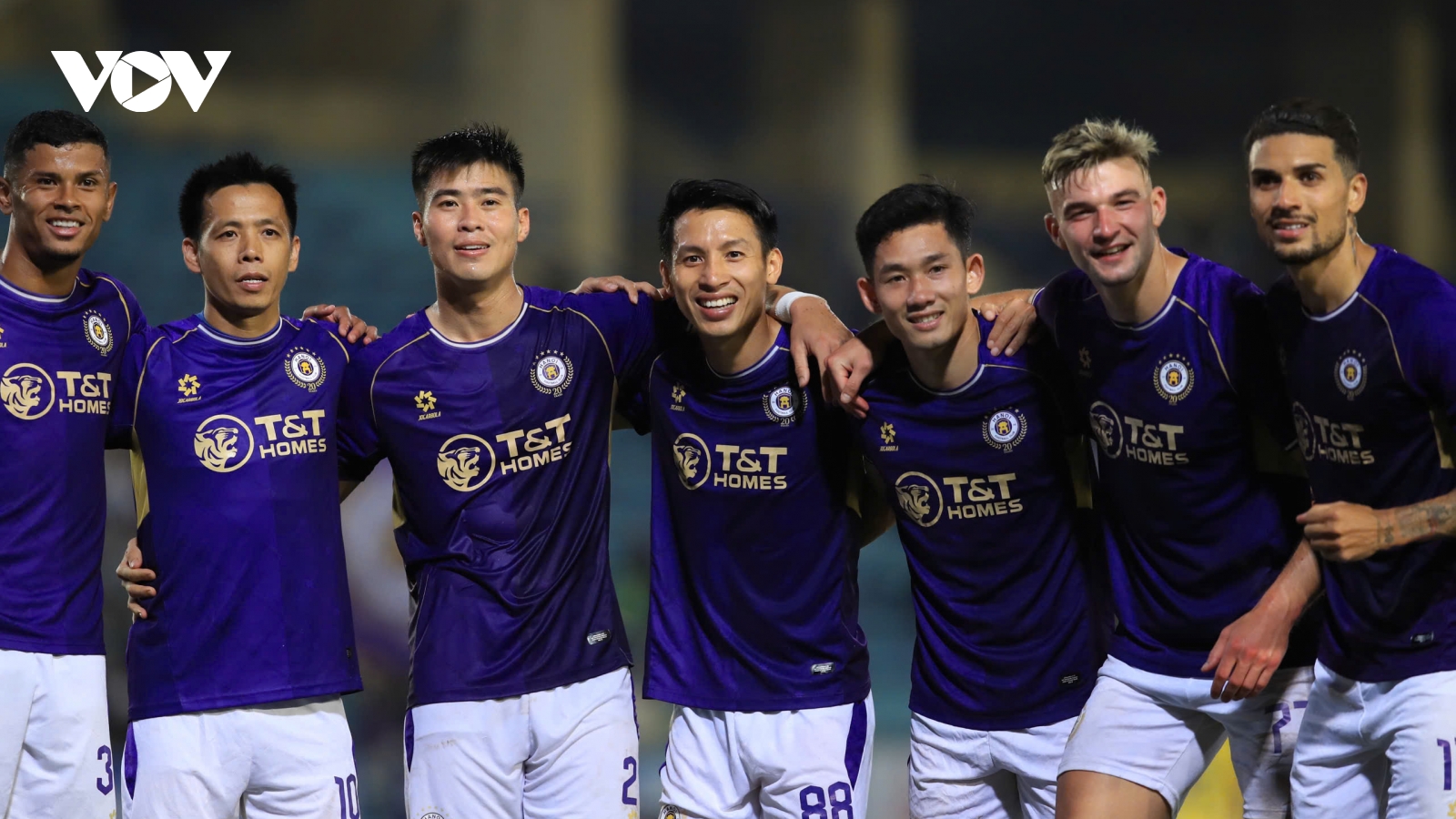 Đội hình tiêu biểu vòng 16 V-League 2025/2026: Hà Nội FC áp đảo