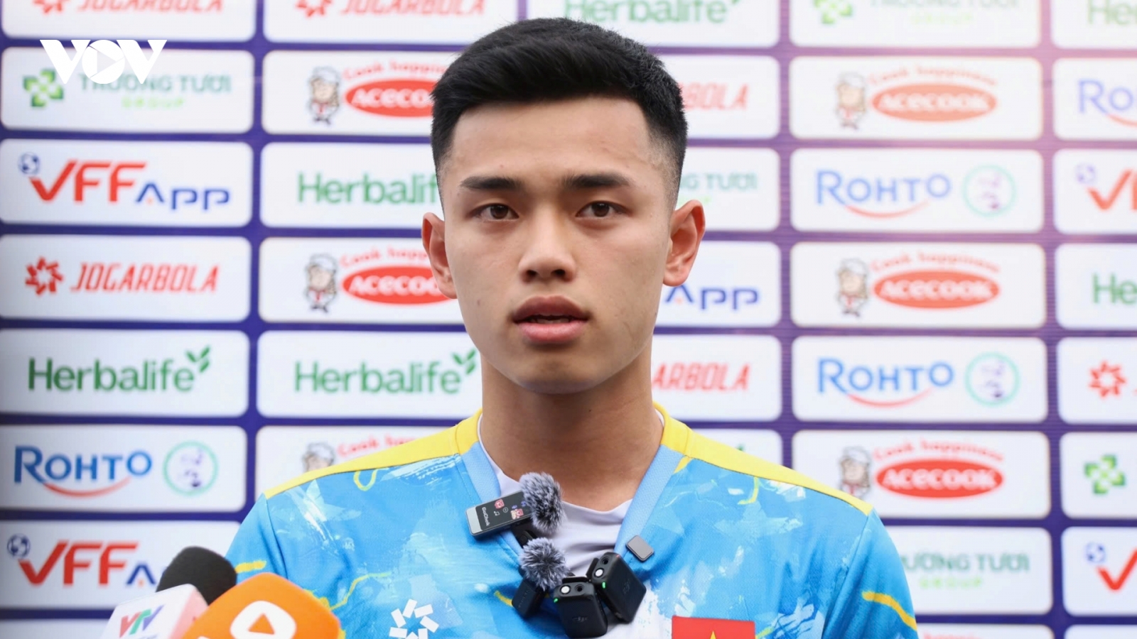 Tuyển thủ U23 Việt Nam bất ngờ với Việt kiều Croatia