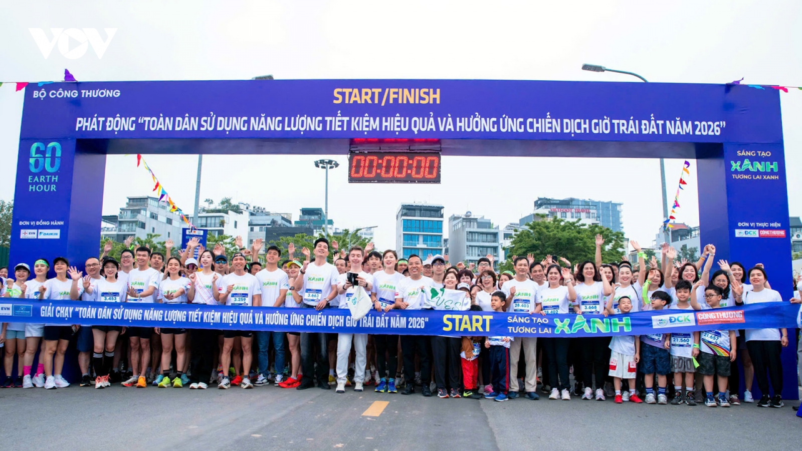 Hơn 2.000 người tham gia Giải chạy hưởng ứng Chiến dịch Giờ Trái đất năm 2026