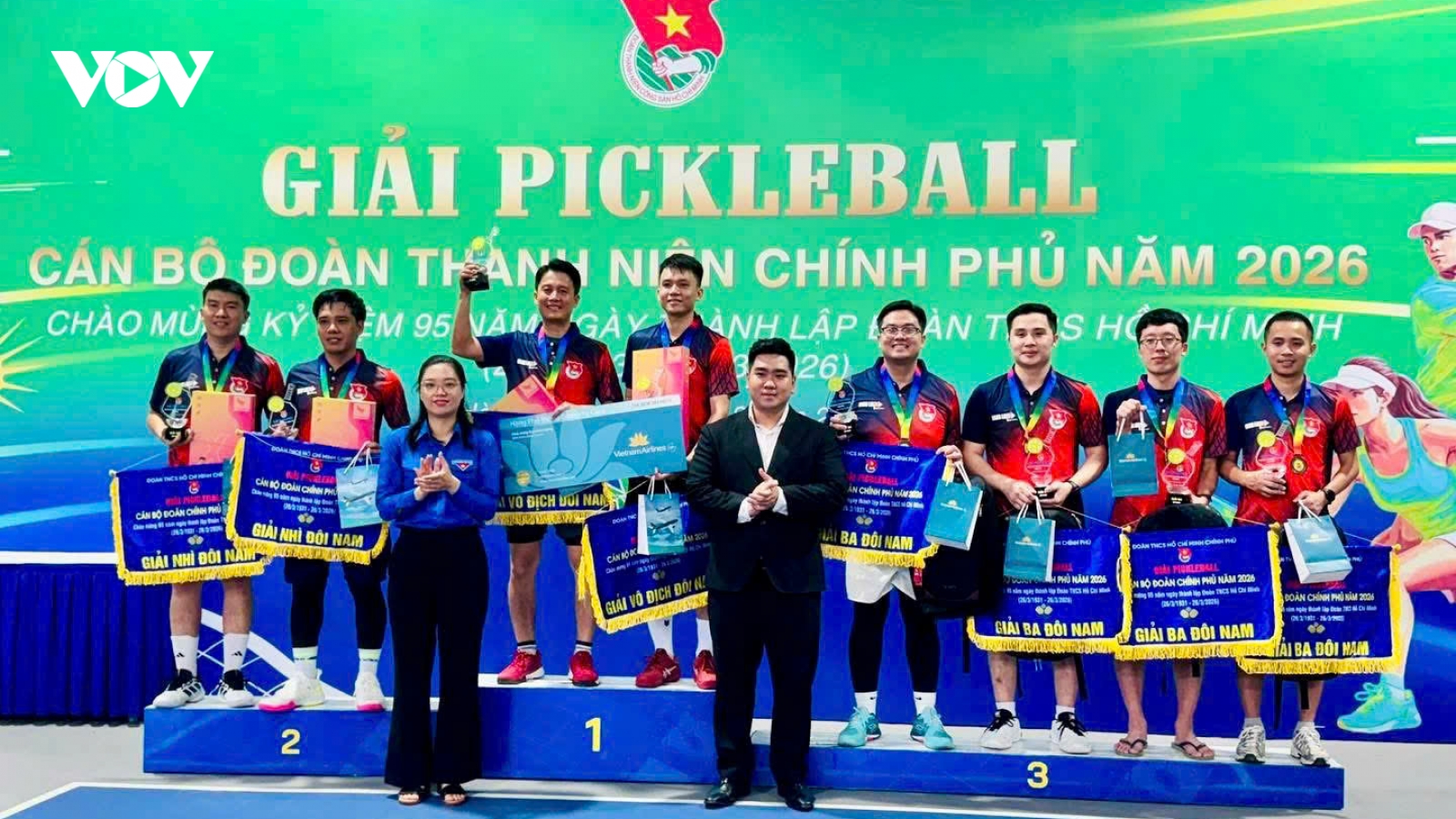 Hơn 100 VĐV tranh tài tại giải Pickleball chào mừng 95 năm thành lập Đoàn