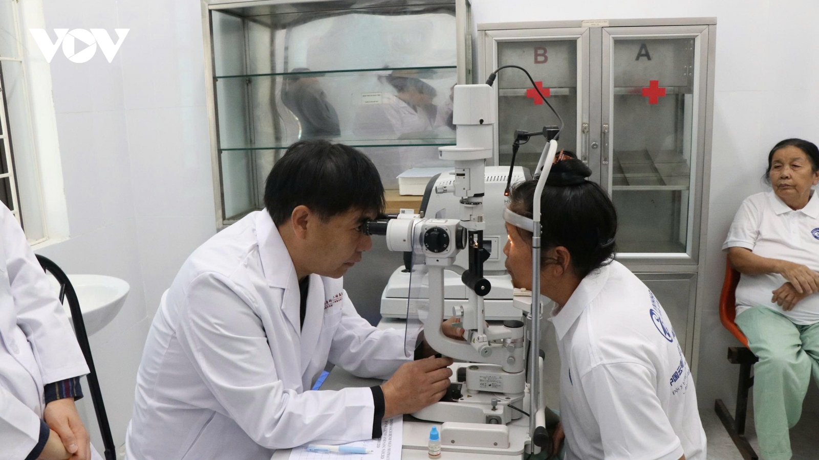 100 bệnh nhân nghèo ở Điện Biên sẽ được phẫu thuật mắt miễn phí