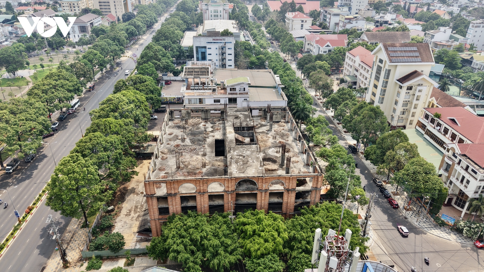 Dự án Đắk Lắk Center trên “đất vàng” nằm “bất động” gần 20 năm