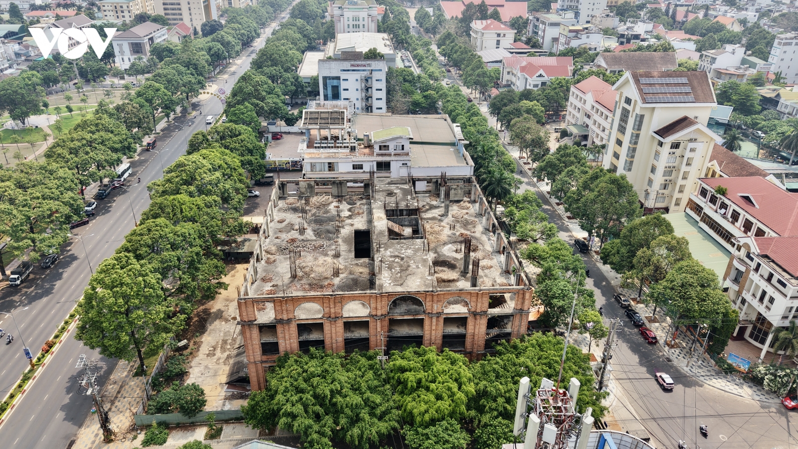 Dự án Đắk Lắk Center trên “đất vàng” nằm “bất động” gần 20 năm