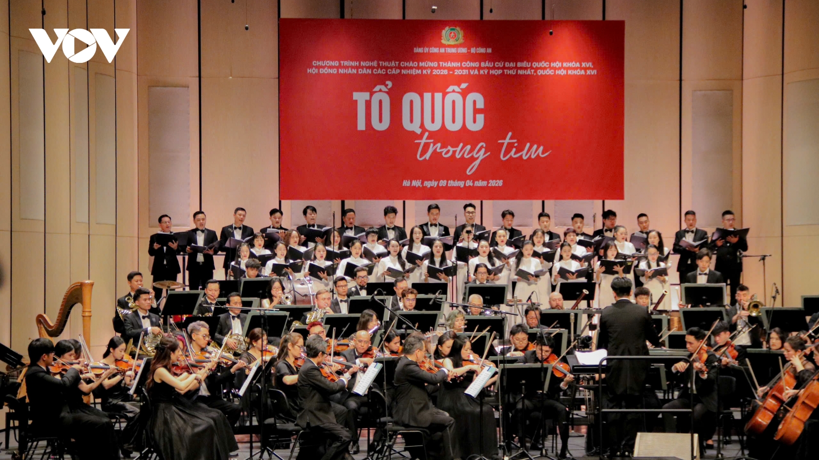 “Tổ quốc trong tim” – Bản hòa ca xúc động về tình yêu đất nước