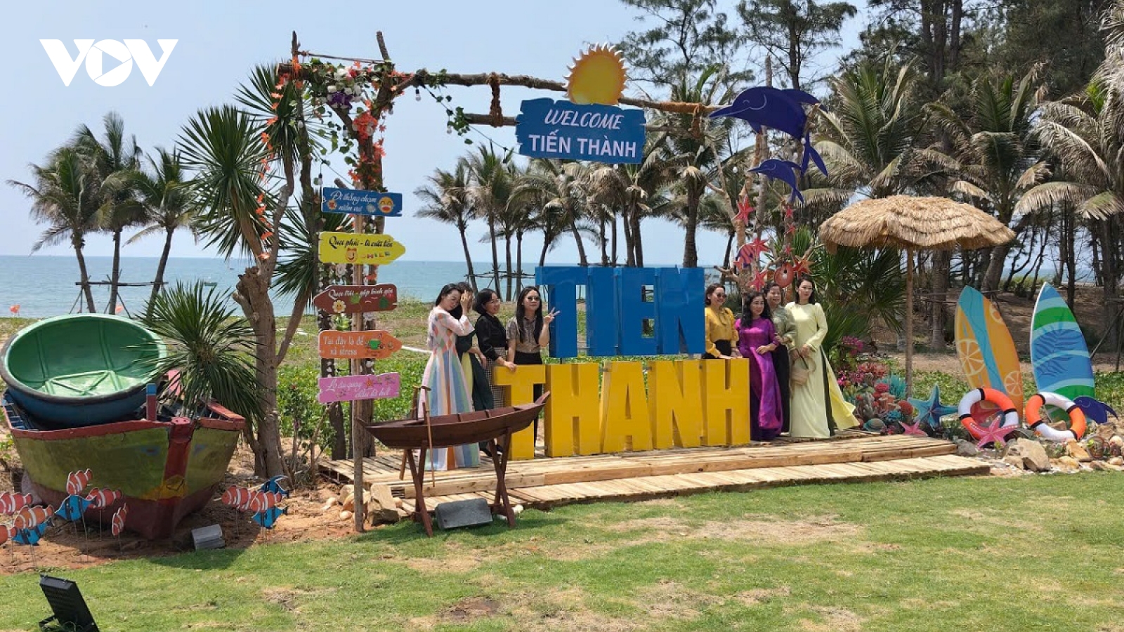 Biển Tiến Thành thêm điểm check-in hút khách