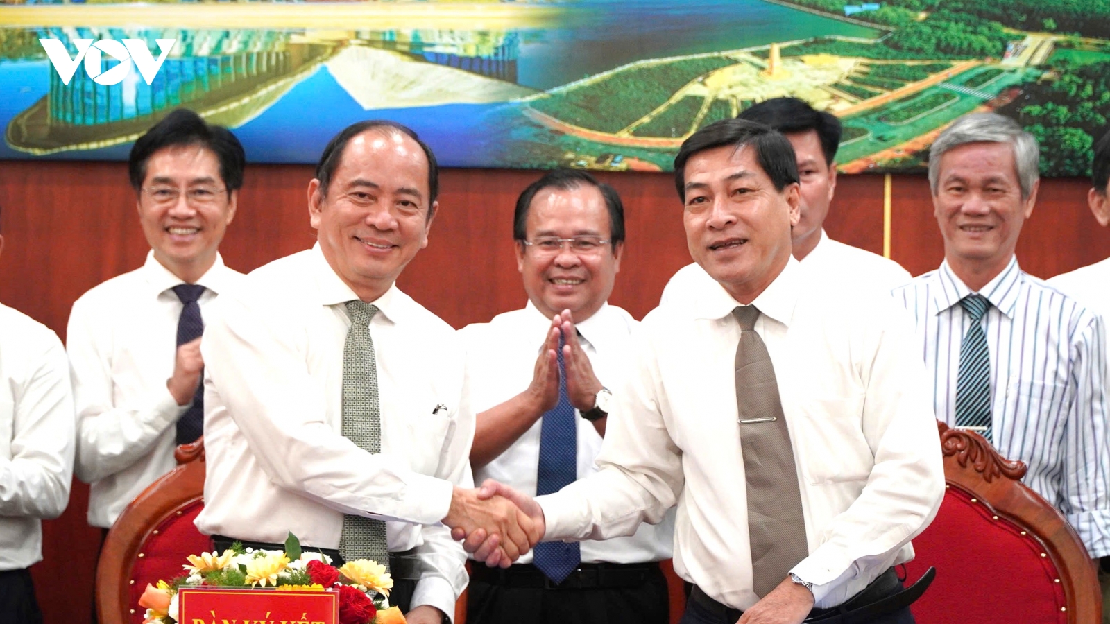 TP Hồ Chí Minh hỗ trợ Cà Mau câng cao chất lượng y tế