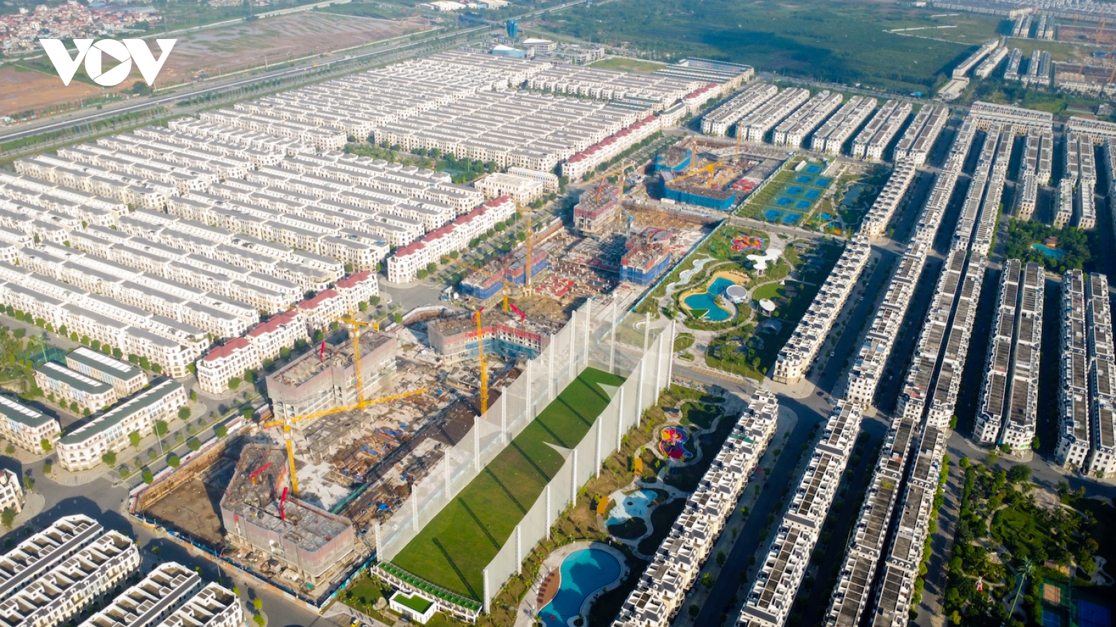 Bất động sản thấp tầng, bài toán giá và hấp thụ vẫn bỏ ngỏ