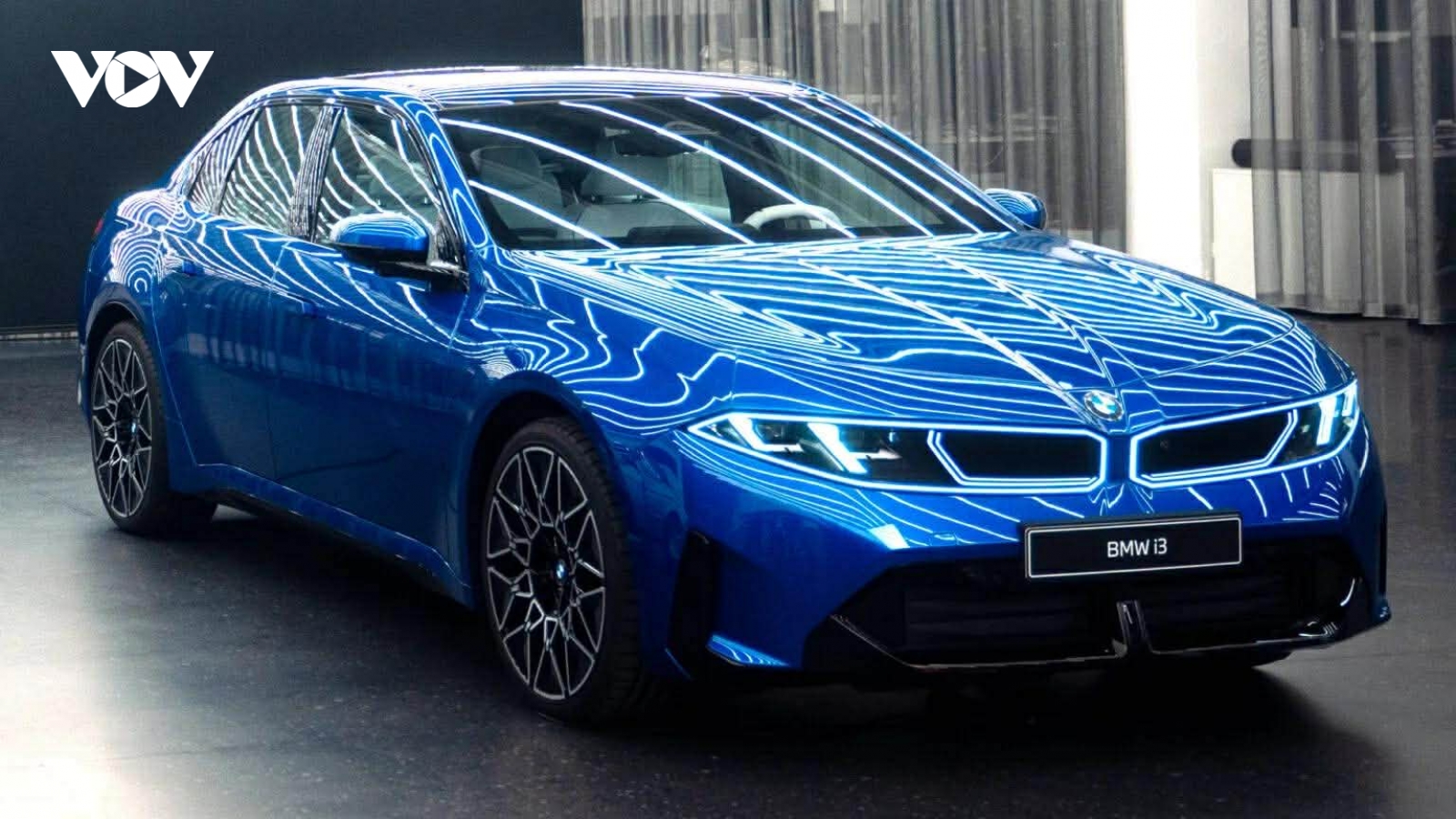 BYD gây sốc với công nghệ sạc 5 phút, BMW tỏ ra hoài nghi về tính thực tế