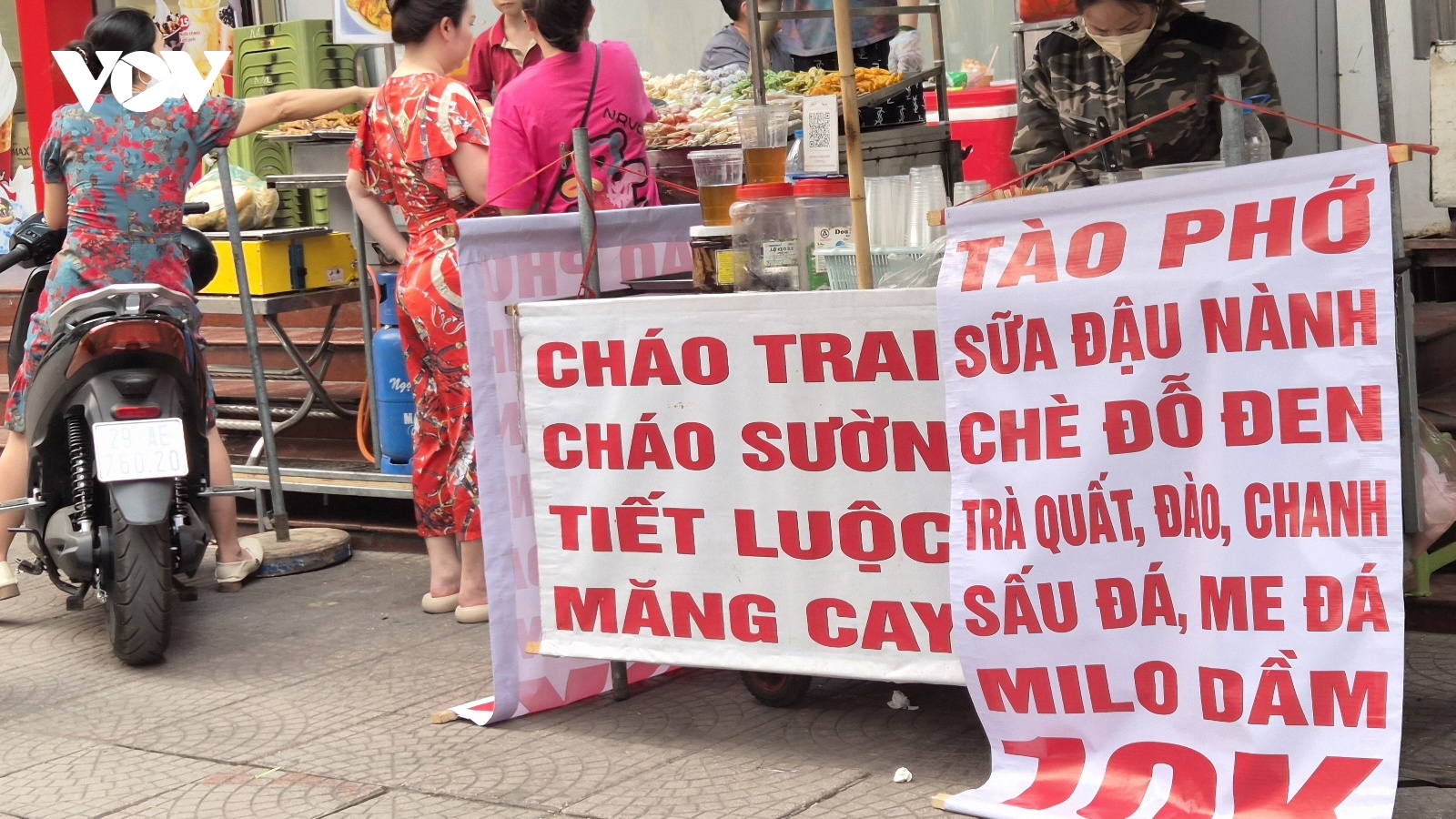 Một miếng giữa làng hơn một sàng xó bếp, lối sống này không phải ở đâu cũng được