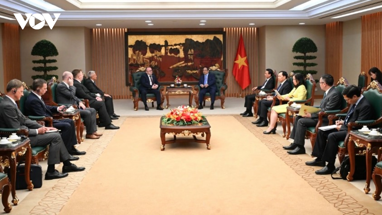 PM Chinh proposes stronger cooperation in forensic examination with Belarus