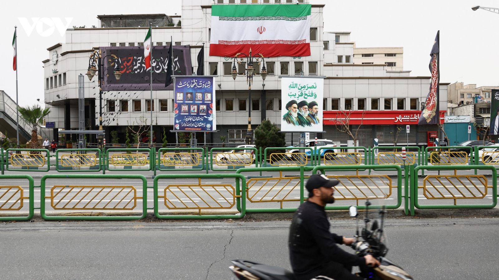 Mỹ gia hạn ngừng bắn, Iran rút khỏi đàm phán, triển vọng đối thoại mong manh