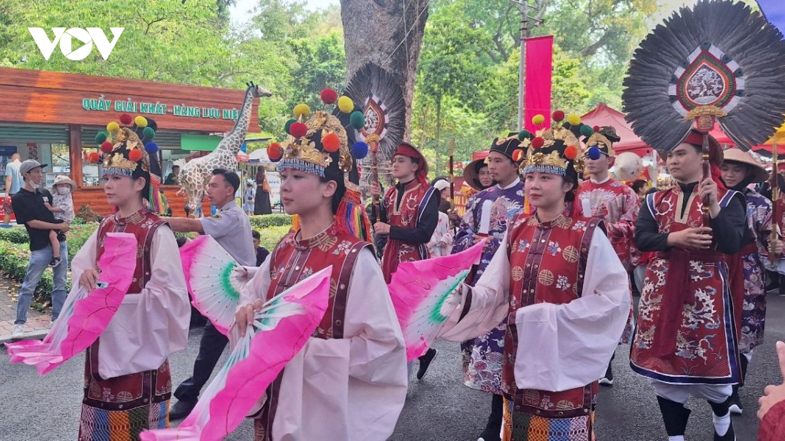 Sôi động hoạt động văn hóa dịp Giỗ Tổ Hùng Vương tại TP. HCM