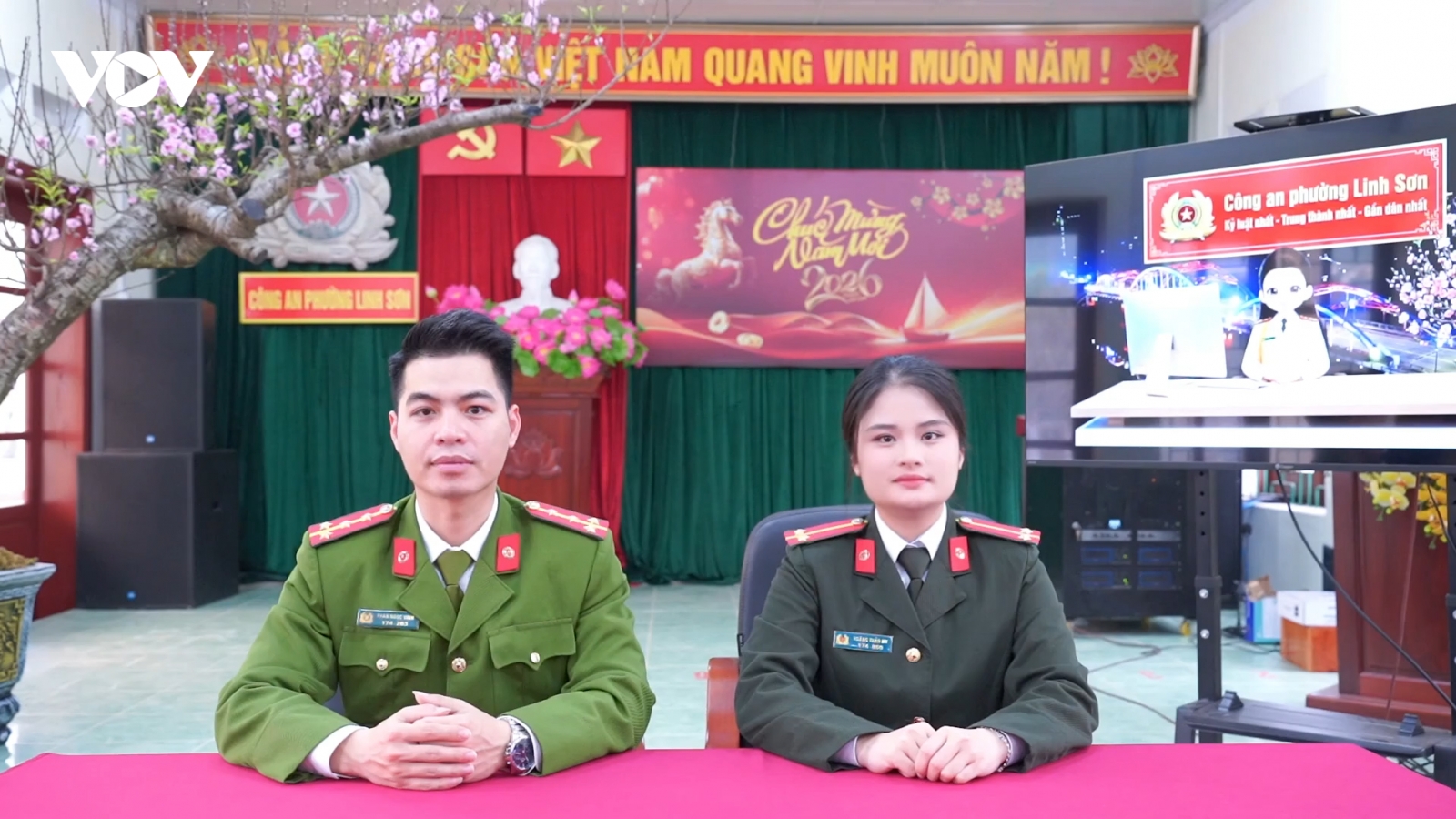 MC công an “lên sóng”: Thủ tục hành chính nay chỉ một chạm