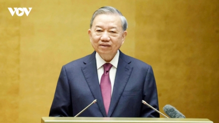 Party chief calls for stronger discipline, institutional reform, development breakthrough
