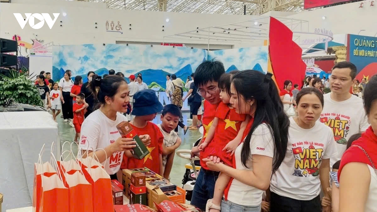 Promoting Vietnam’s cultural industries at Autumn Fair 2025