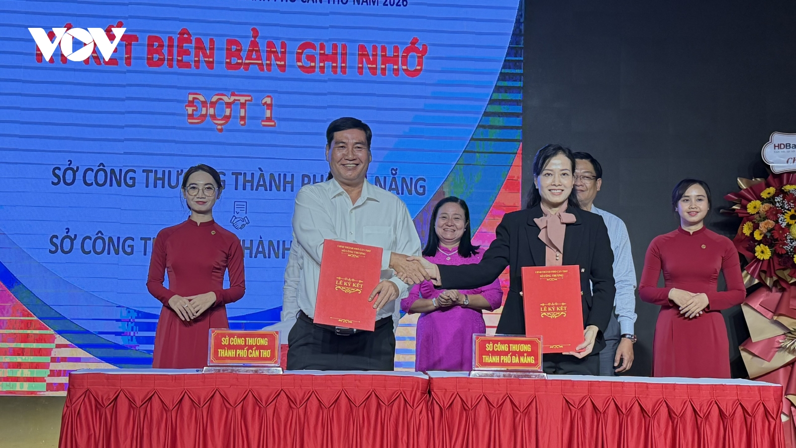 Hội nghị kết nối giao thương giữa thành phố Đà Nẵng và thành phố Cần Thơ