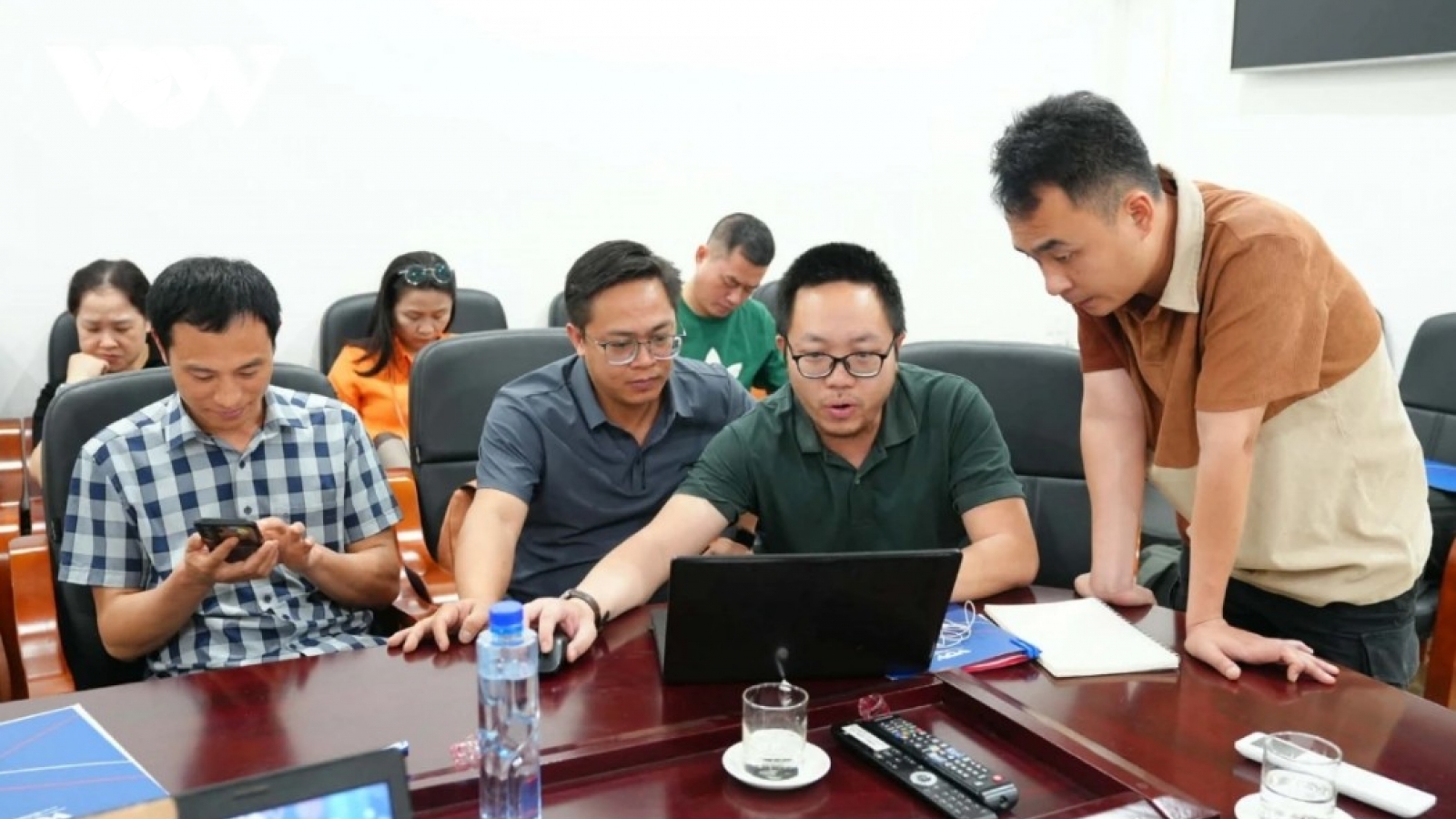 Báo Điện tử TNVN trao đổi nghiệp vụ với VOV Tây Bắc