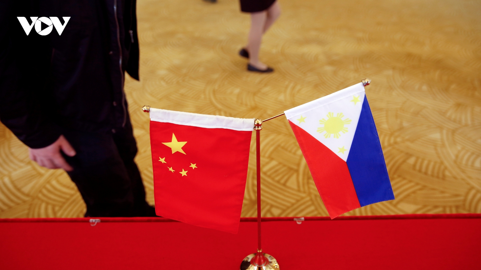 Trung Quốc tuyên bố quan hệ với Philippines đối mặt “khó khăn nghiêm trọng”