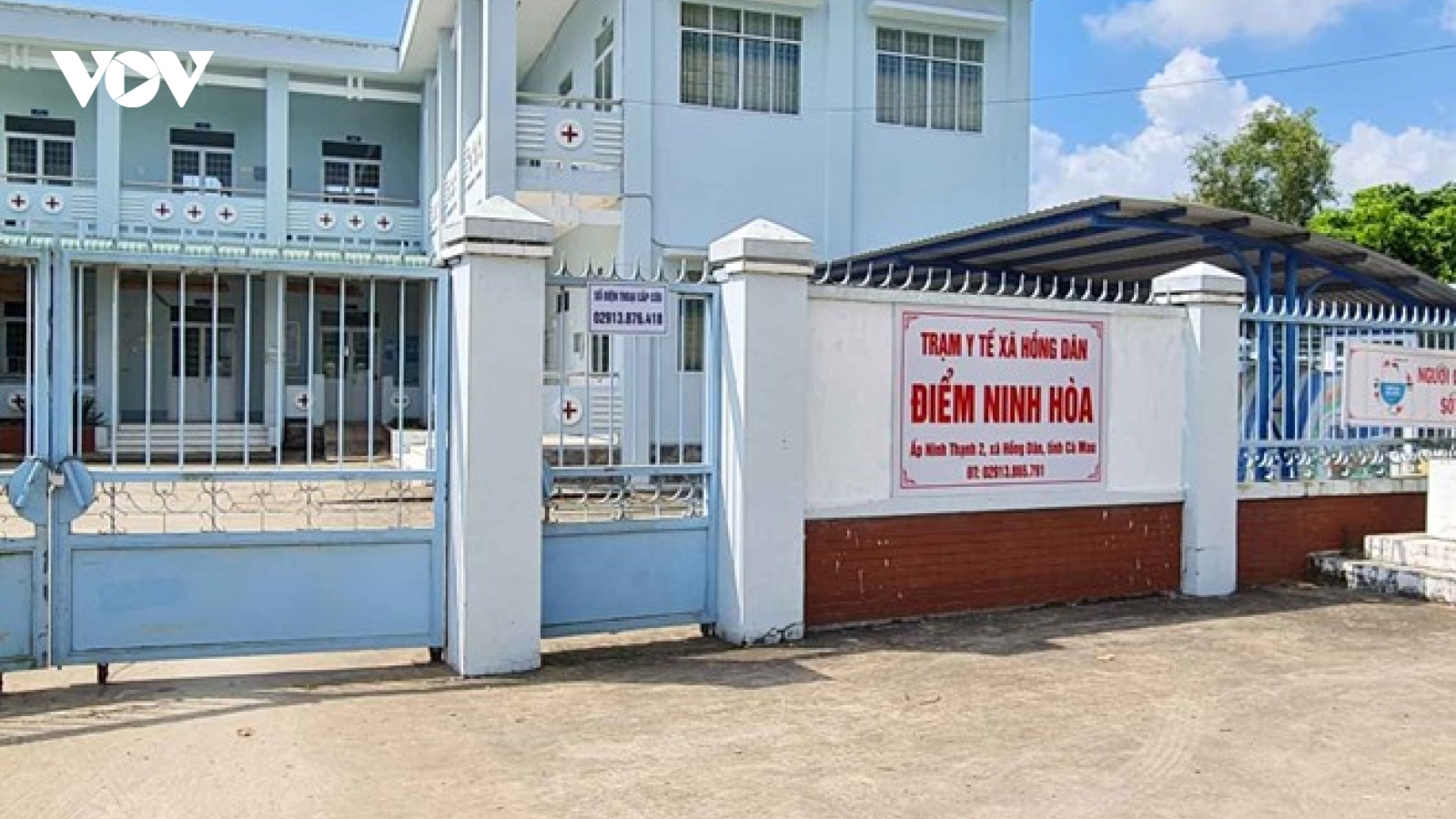 Các trạm y tế ở Cà Mau thiếu hơn 400 biên chế, trong đó có 14 giám đốc