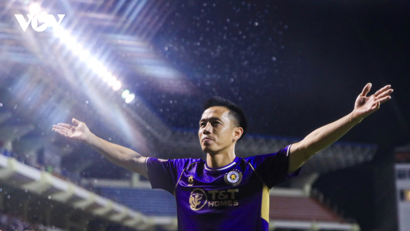 Văn Quyết: "Hôm nay Ninh Bình có 3 Hoàng Đức cũng vậy thôi"