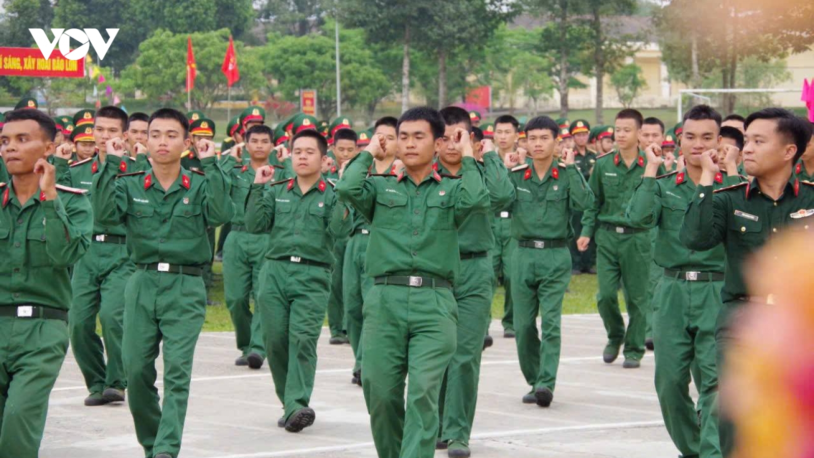 Khí thế thi đua của tuổi trẻ Quân khu 5 trên thao trường
