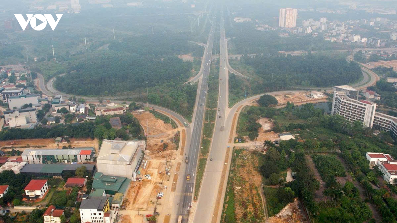 Cao tốc rộng nhất Việt Nam trị giá hơn 5.200 tỷ đồng đang tăng tốc về đích