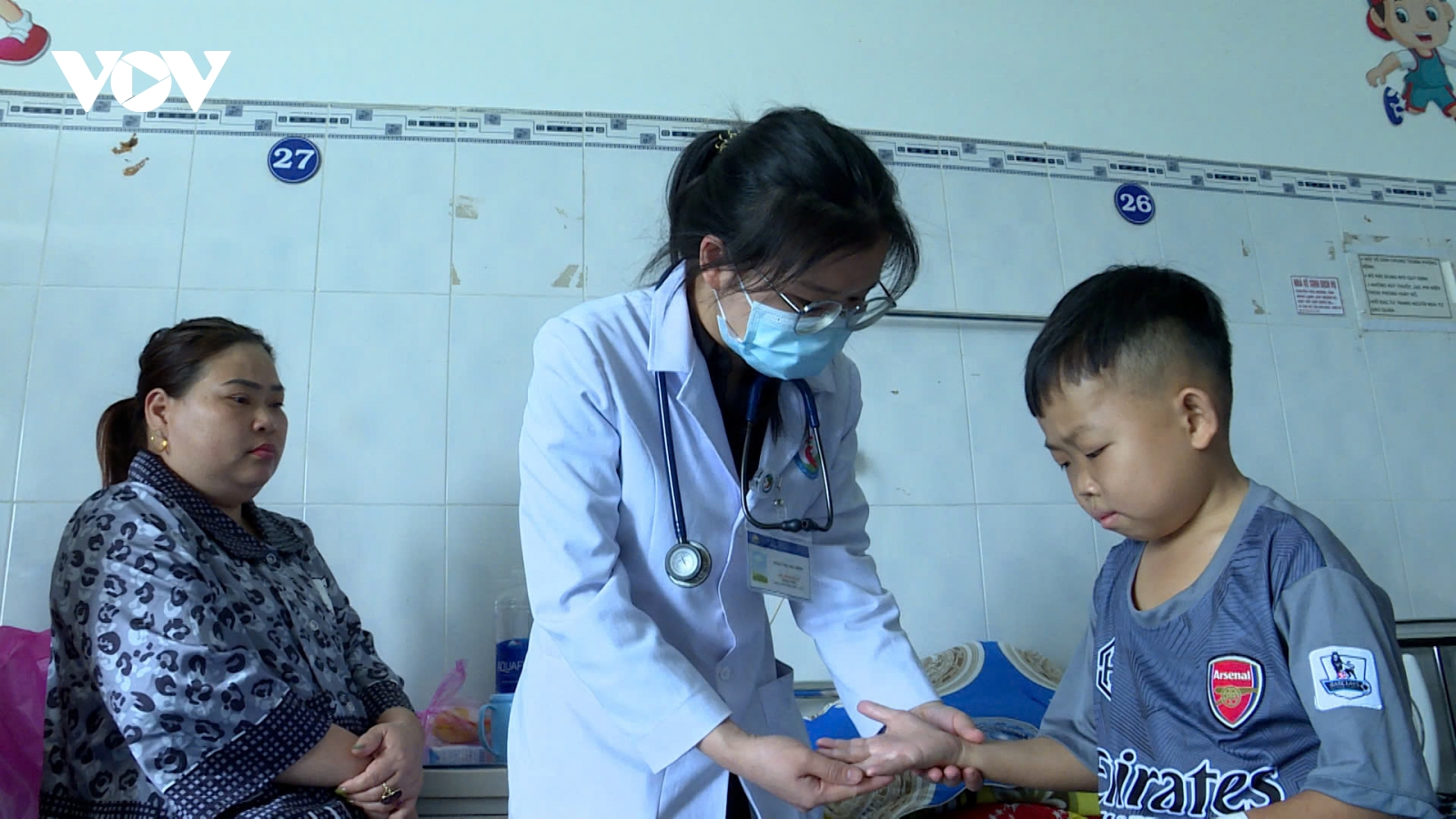 Những giọt máu nghĩa tình ở Bệnh viện nhi Gia Lai