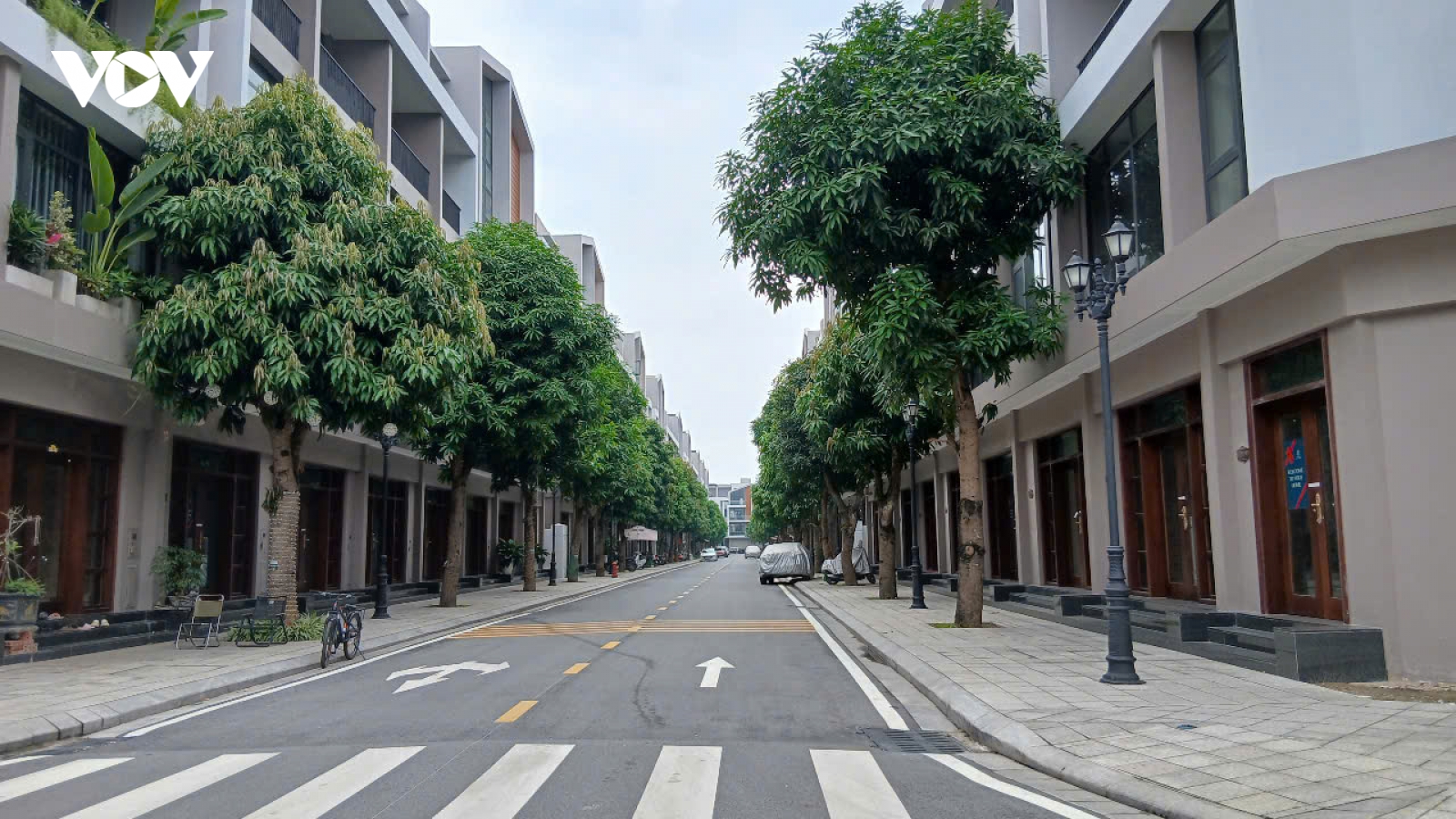 Nghịch lý biệt thự, liền kề triệu đô cho thuê giá rẻ vẫn ế ẩm