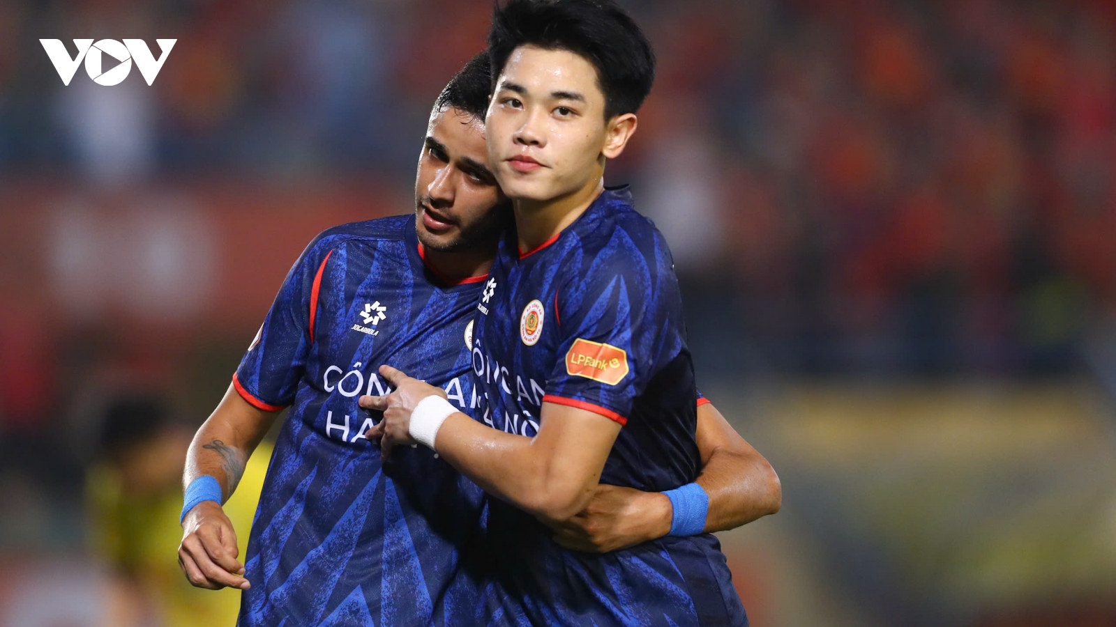 Đình Bắc lọt top những chân sút nội ghi nhiều bàn nhất V-League mùa này