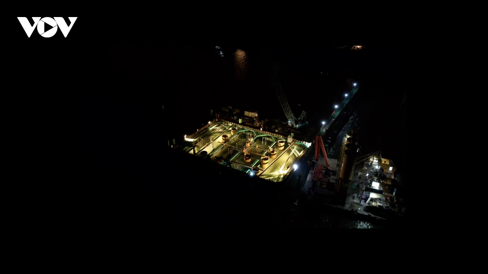 Cầu Trần Hưng Đạo đối mặt nguy cơ chậm tiến độ