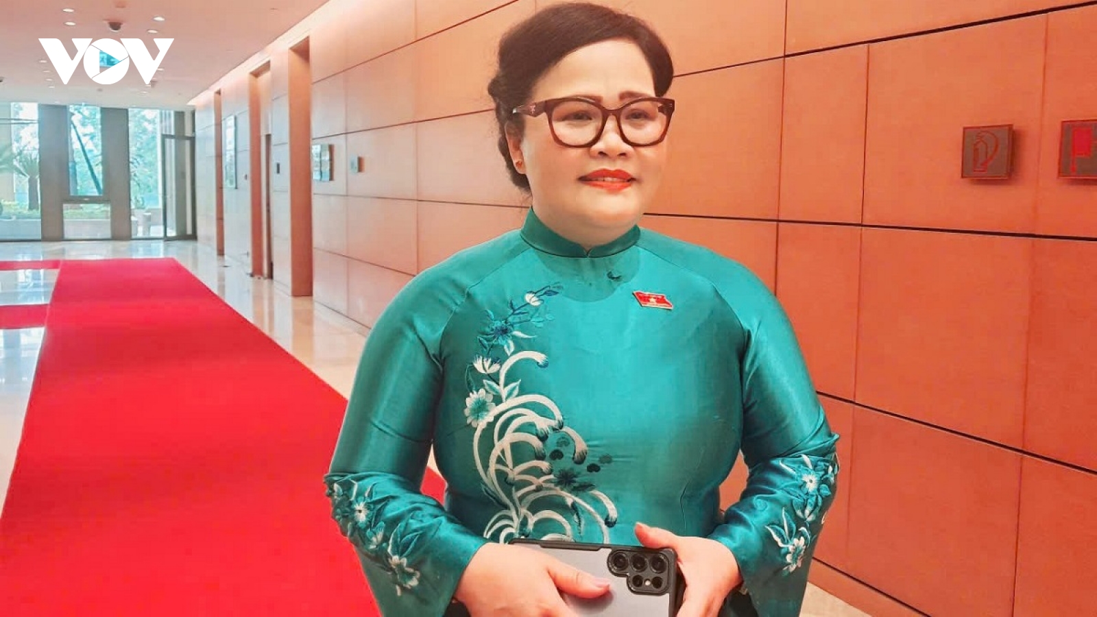 Giữ tăng trưởng hai con số giữa “cơn sóng lớn” kinh tế toàn cầu