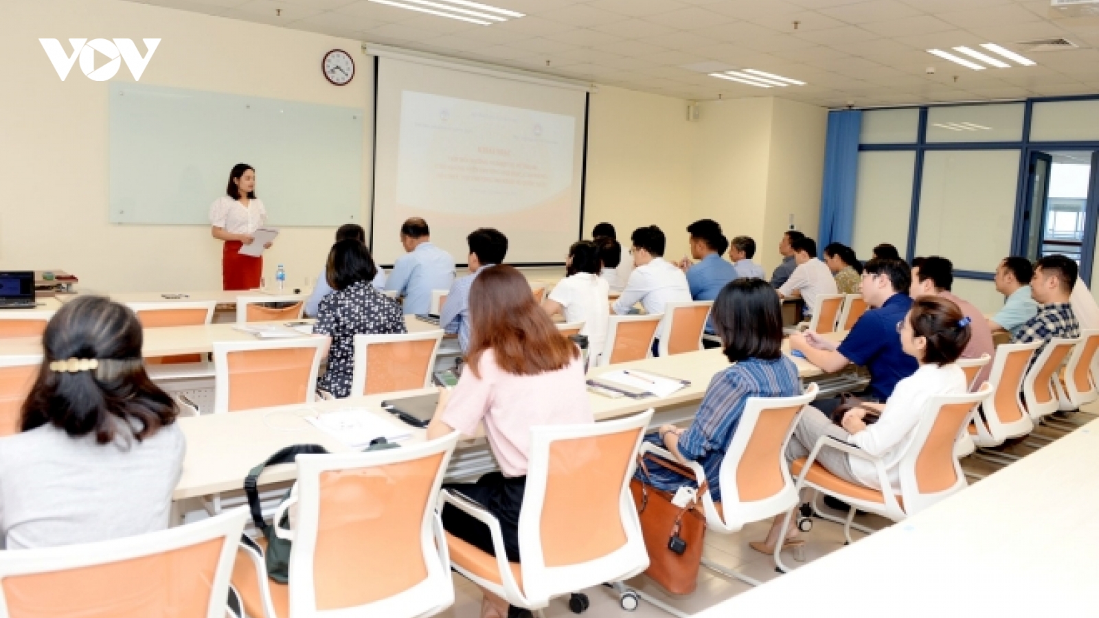 Hiệu trưởng, hiệu phó trường đại học bắt buộc có bằng tiến sĩ